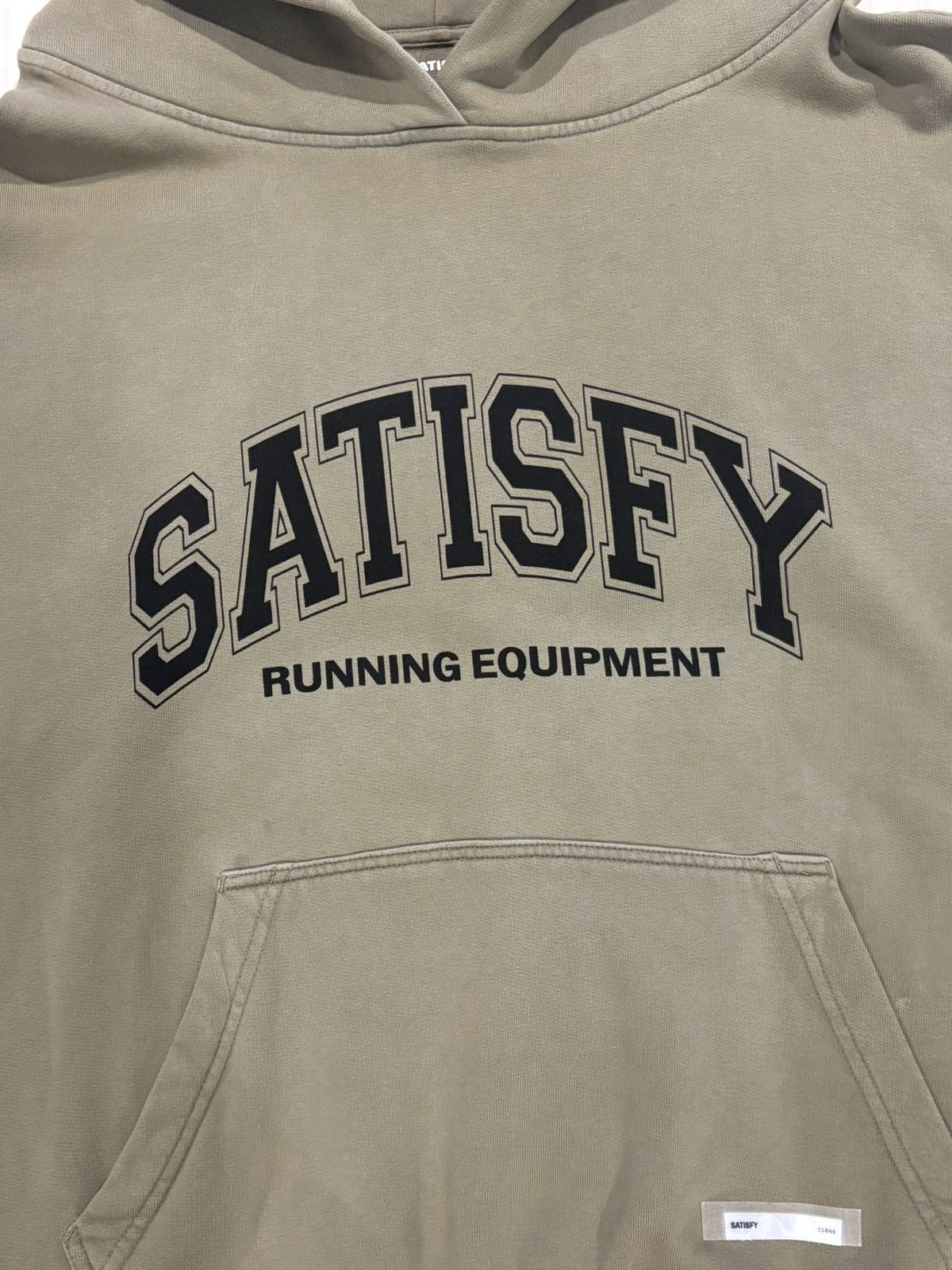 Satisfy Satisfy Running SoftCell Hoodie Sun Bleached Military Olive Size US M / EU 48-50 / 2 - 2 Thumbnail