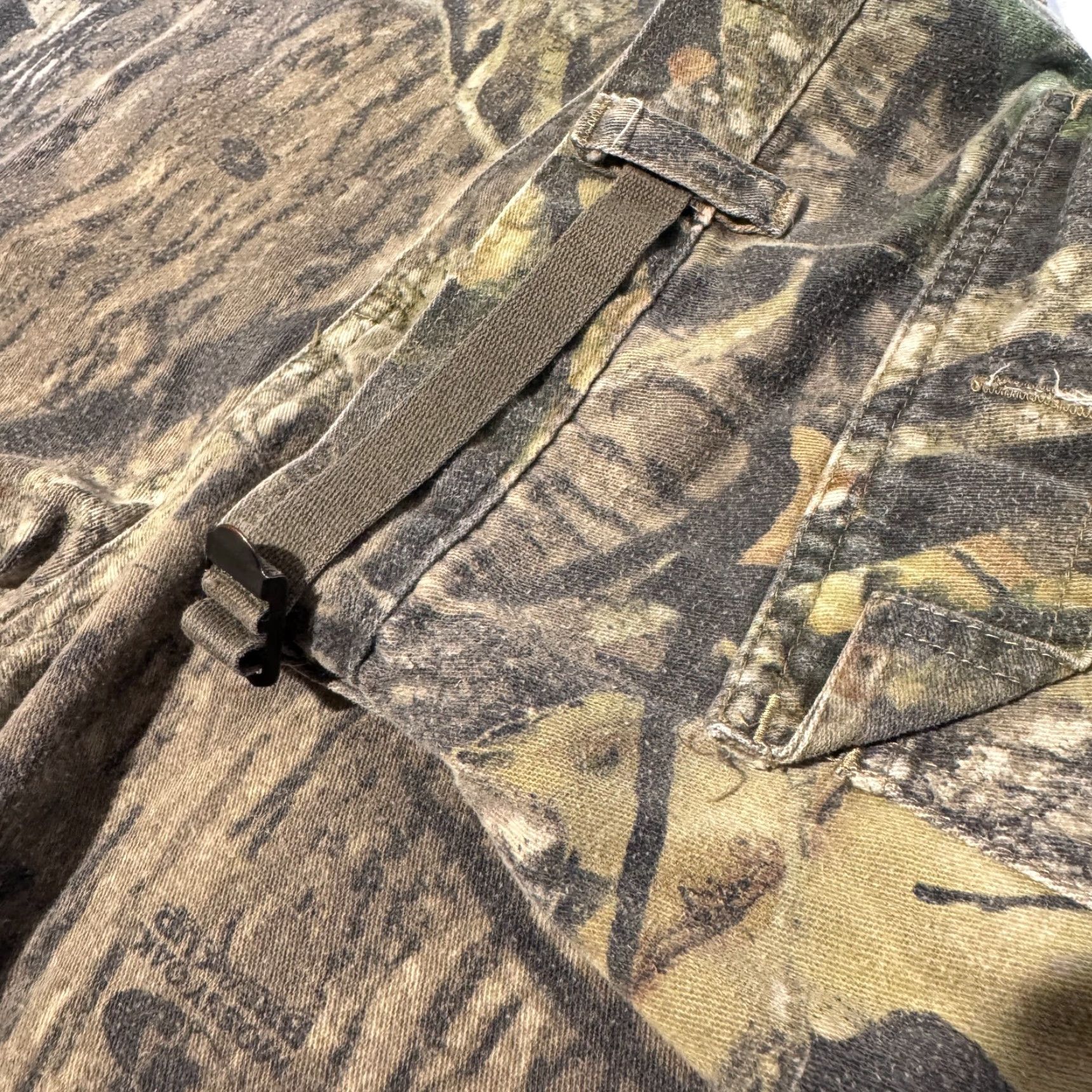 Vintage Mossy Oak Camo Pants Mens 2XL Cargo Loose Baggy Relaxed Wide Leg Y2K Hunting Size US 39 - 7 Thumbnail