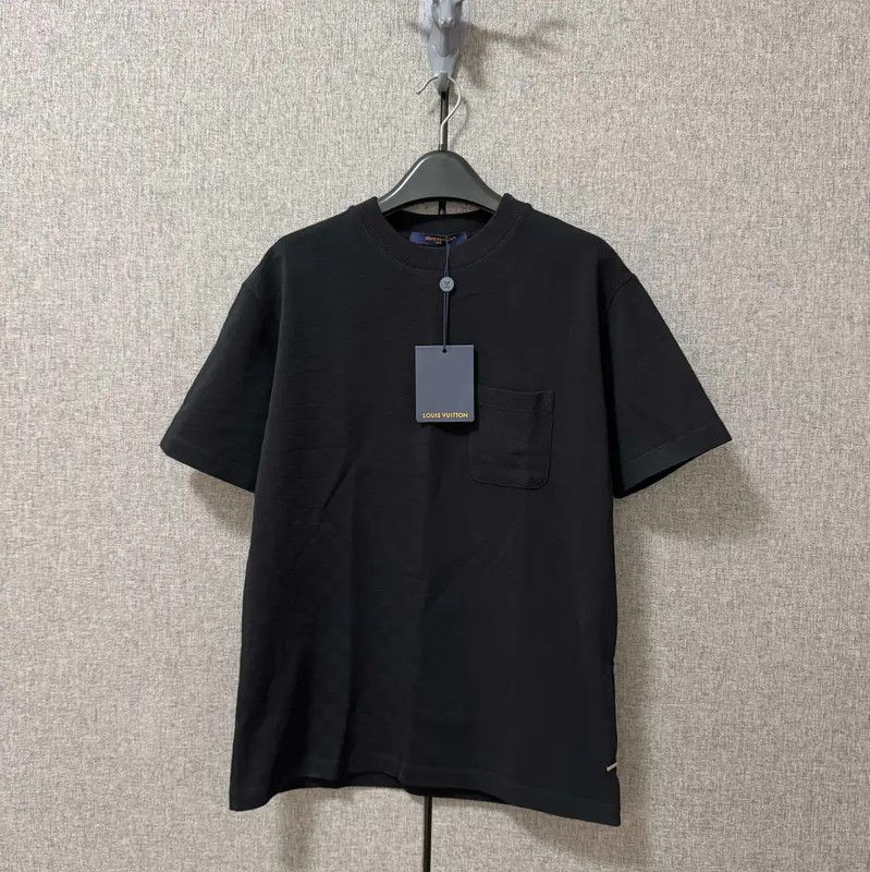 Louis Vuitton Louis Vuitton Black Cotton Logo T-Shirt 0089 Size US S / EU 44-46 / 1 - 1 Thumbnail