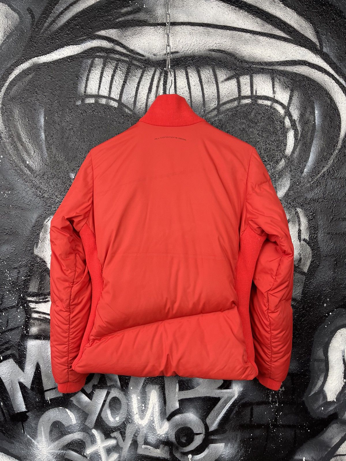 Nike ACG Nike ACG Y2K Vintage Red Puffer Down Jacket Women’s Size M Size M / US 6-8 / IT 42-44 - 10 Thumbnail