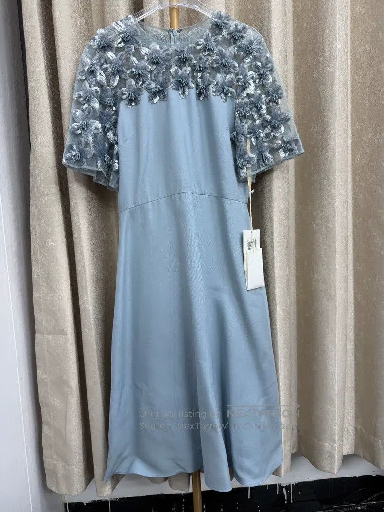 Valentino Valentino Light blue haute couture heavy industry Size M / US 6-8 / IT 42-44 - 1 Thumbnail