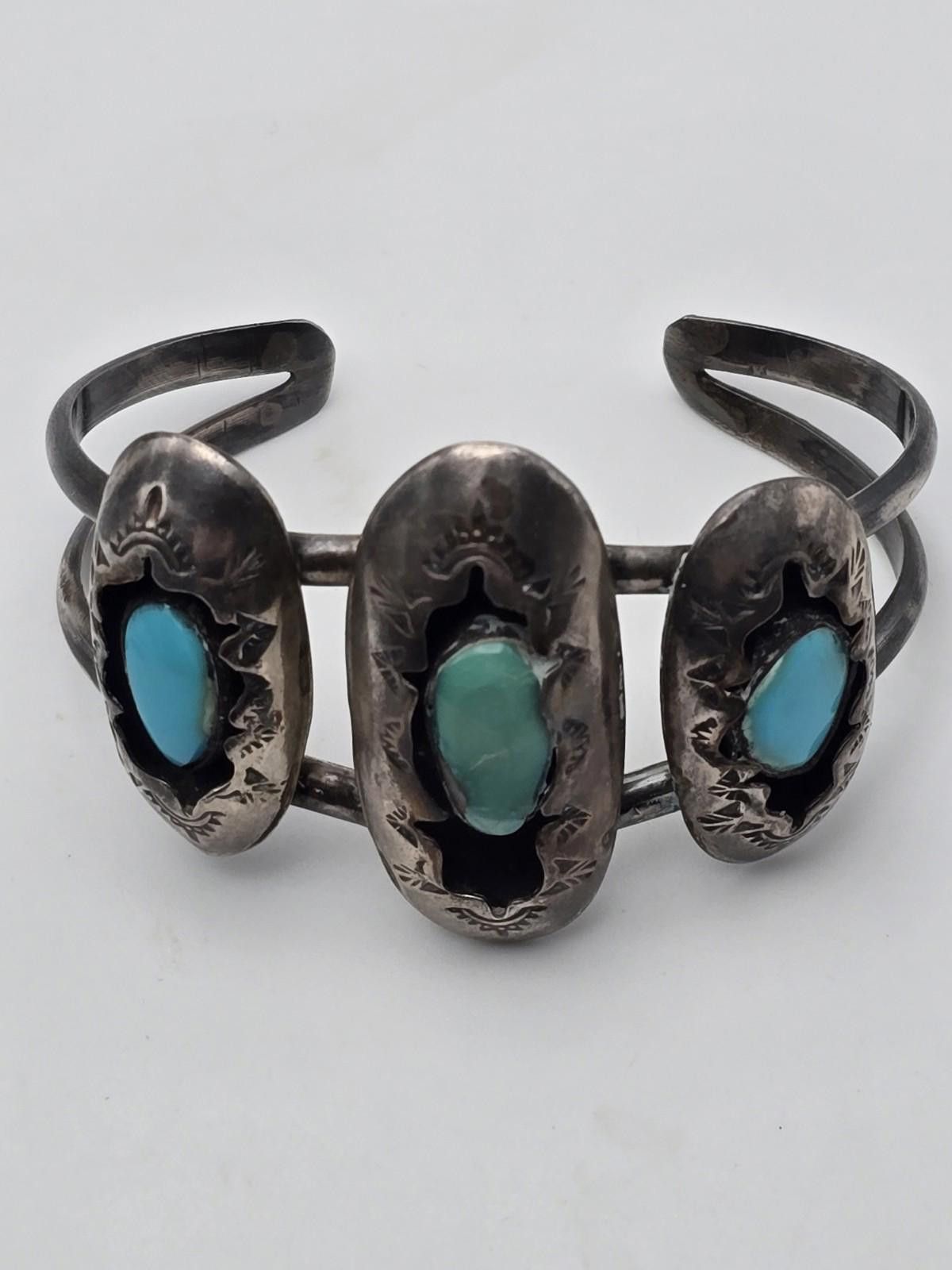 Other Vintage Navajo Style Sterling Silver Turquoise Cuff Bracelet Size ONE SIZE - 2 Thumbnail