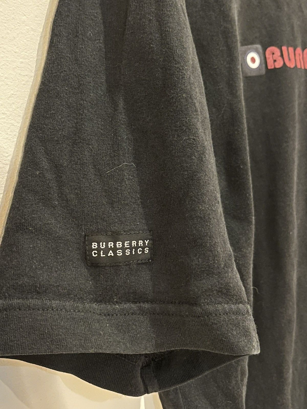 Burberry Burberry Classics Black Graphic T-shirt Size US M / EU 48-50 / 2 - 6 Thumbnail