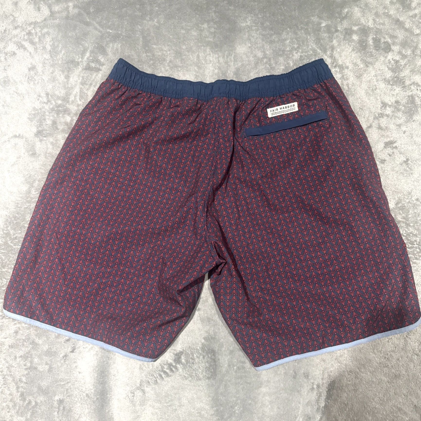 Vintage Fair Harbor Bottoms Mens XL Blue Geometric Drawstring Lined Board Shorts Quick Dry Back Pocket Size US 36 / EU 52 - 6 Thumbnail