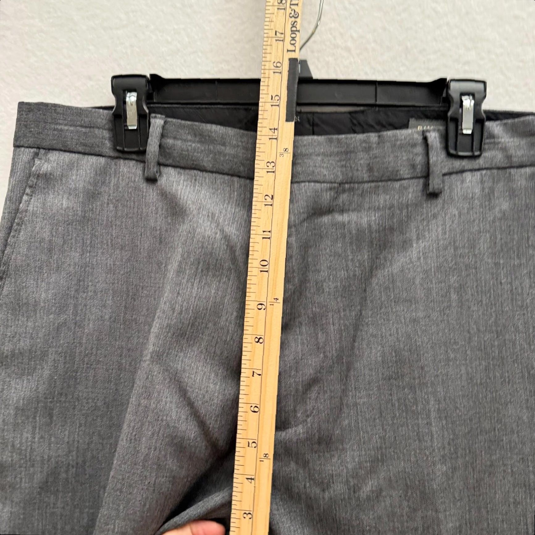 Banana Republic VINTAGE Banana Republic Men’s Wool Pants Dress Pants 32x30 Gray 2006 Y2K Relaxed Regular 35x30 Trousers Mens Size US 32 / EU 48 - 7 Thumbnail