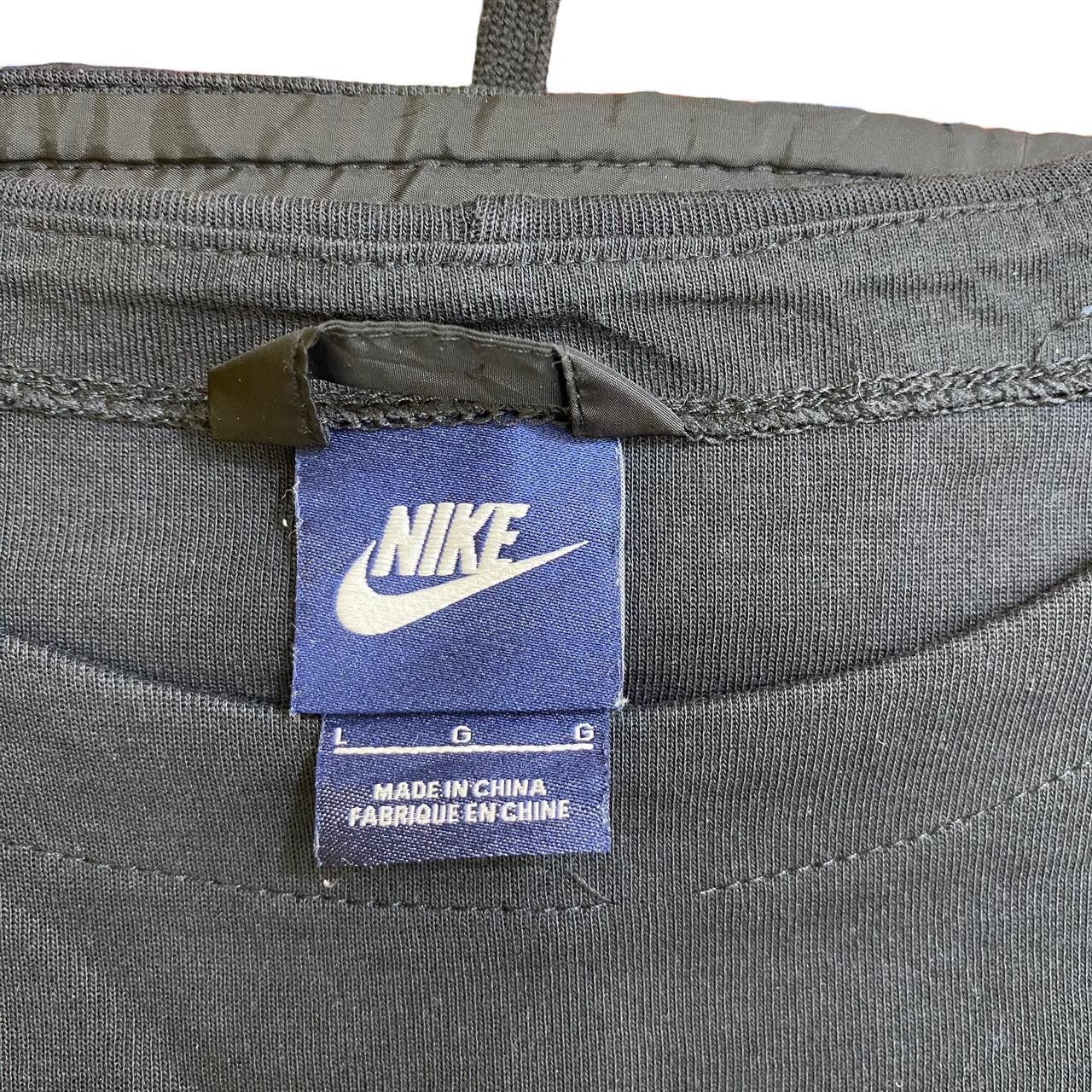 Nike NIKE SWOOSH Embossed Logo Sweatshirt Sweater Pullover Jumper Size L / US 10 / IT 46 - 5 Thumbnail