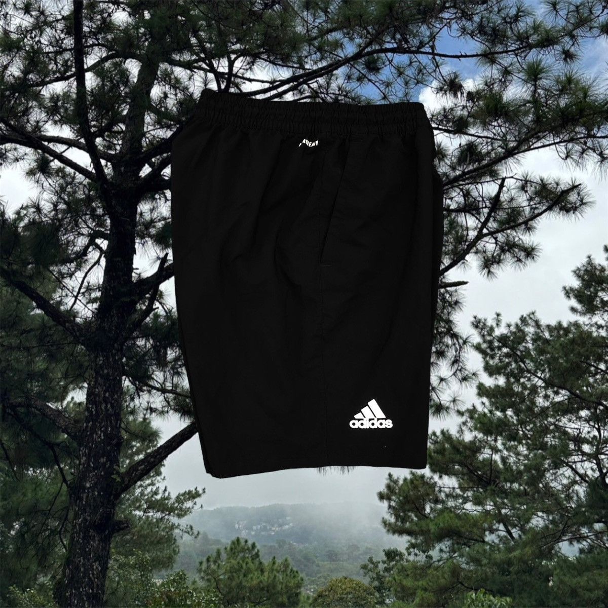 Adidas Adidas shorts Size US 36 / EU 52 - 2 Thumbnail