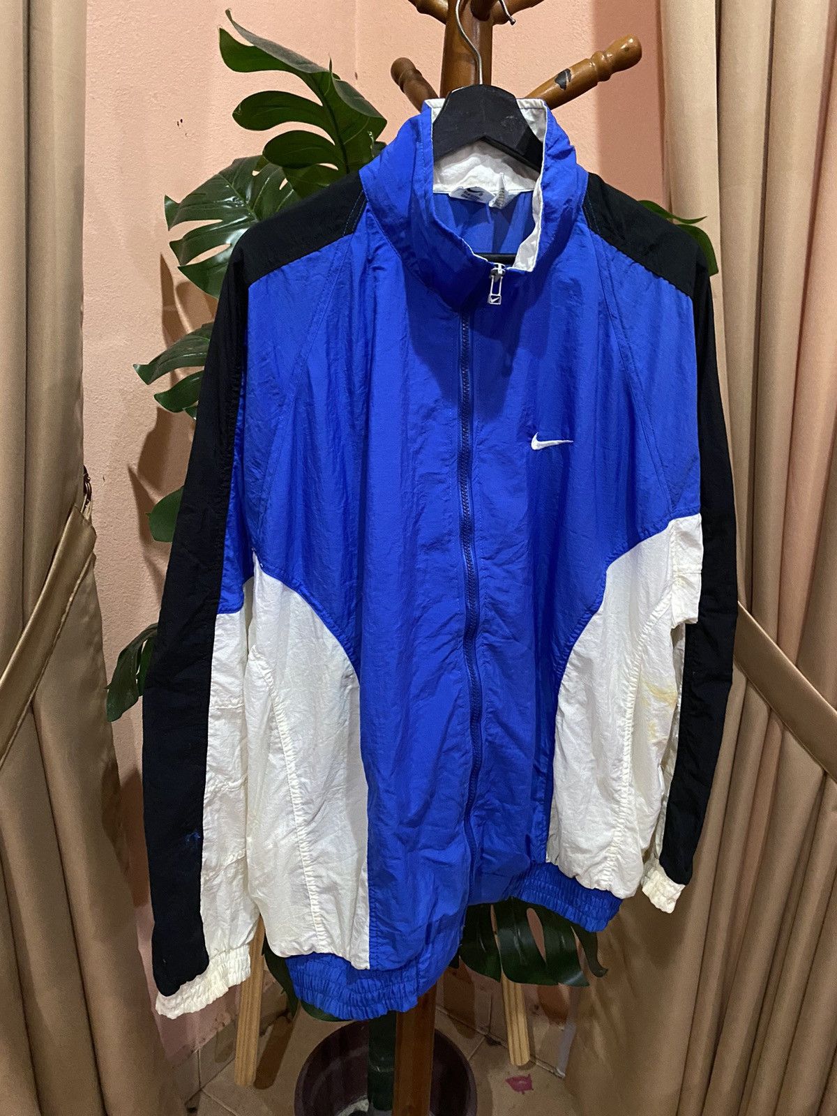 Nike Vintage Nike Windbreaker Jacket | Retro 90s Style Size US L / EU 52-54 / 3 - 6 Thumbnail