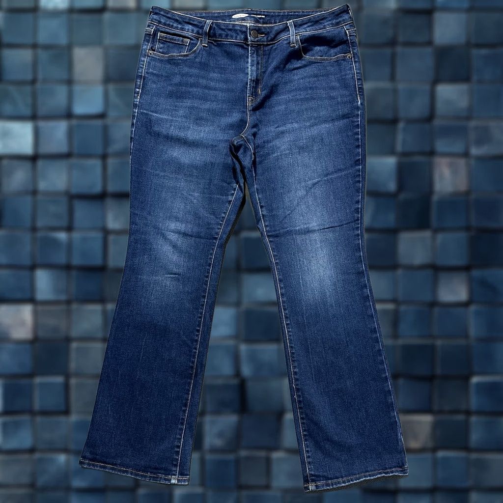 Old Navy Old Navy Womens Jeans 14 Short Blue Denim Stretch Mid-Rise Boot-Cut Kicker GUC Size 36" / US 14 / IT 50 - 1 Thumbnail