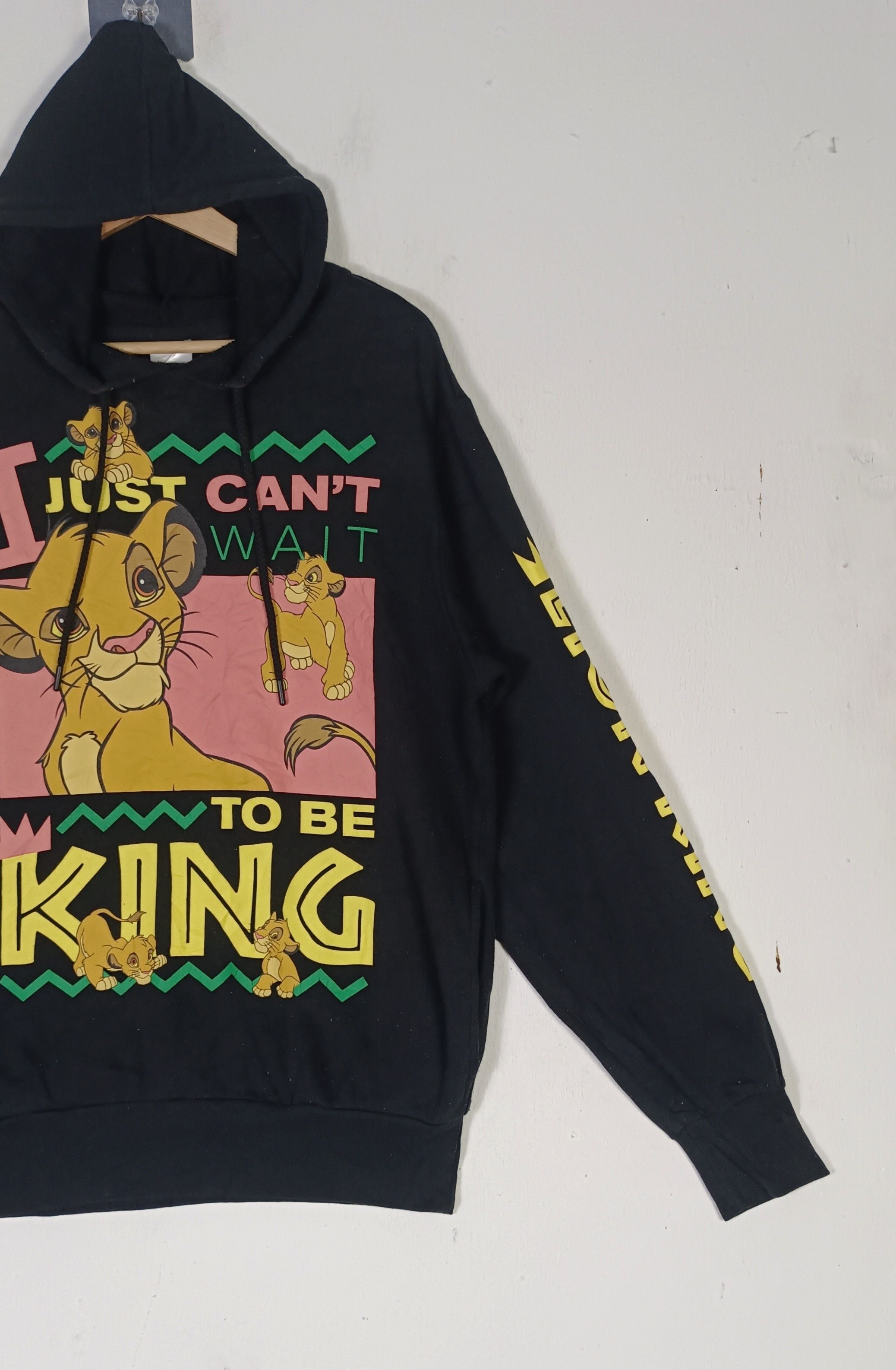 Disney × Vintage Vintage The Lion King "I Just Cant Wait To Be King" Size US L / EU 52-54 / 3 - 2 Thumbnail