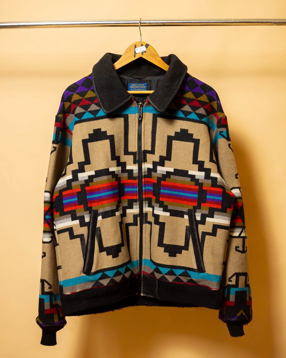 Pendleton Vintage 80's Pendleton High Grade Western Wear Navajo Jacket Size US XL / EU 56 / 4 - 2 Thumbnail