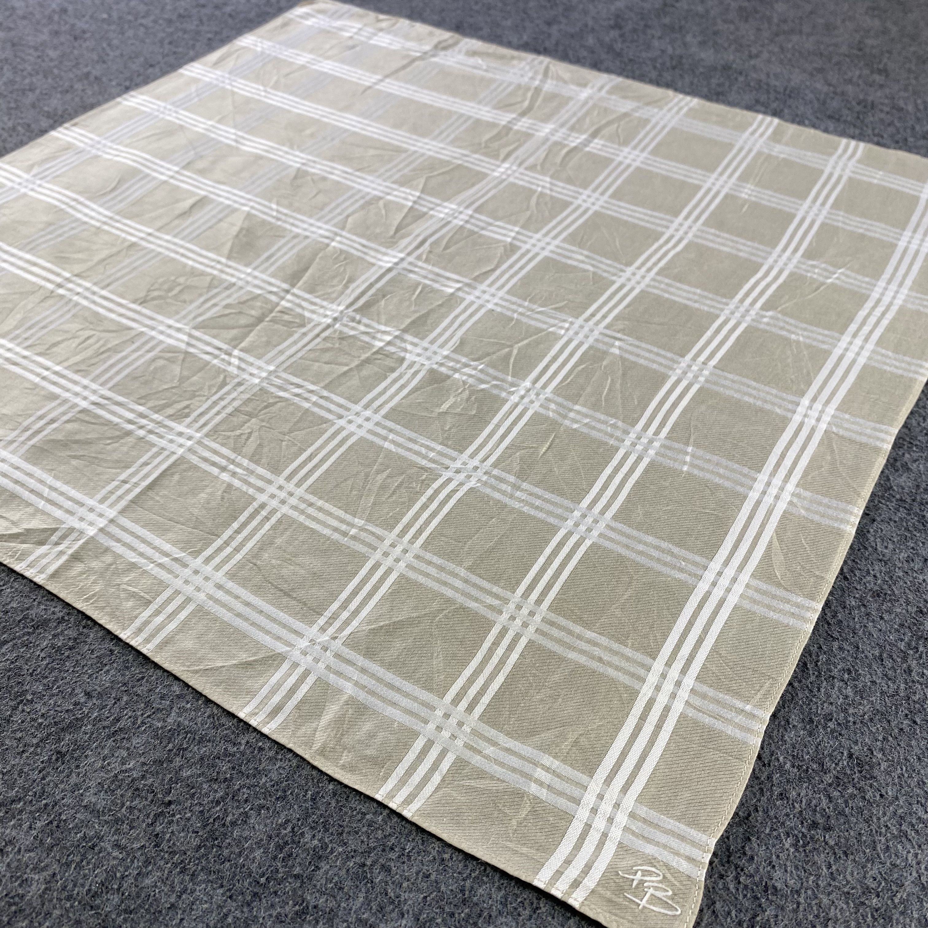 Pierre Balmain × Vintage Pierre Balmain Handkerchief/Neckerchief/Bandana HC862 Size ONE SIZE - 2 Thumbnail