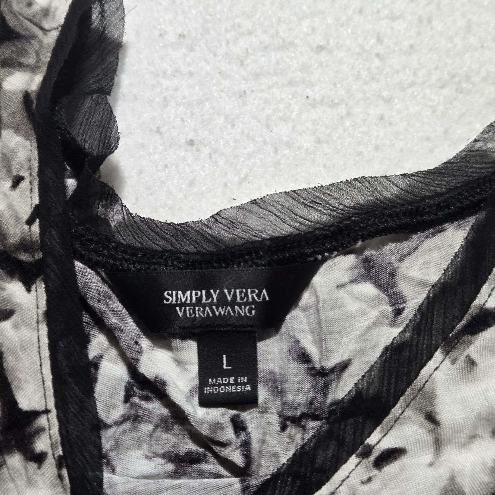 Vintage Simply Vera Wang Shirt Adult L Black Gray Floral Flowers Women's Size L / US 10 / IT 46 - 3 Thumbnail