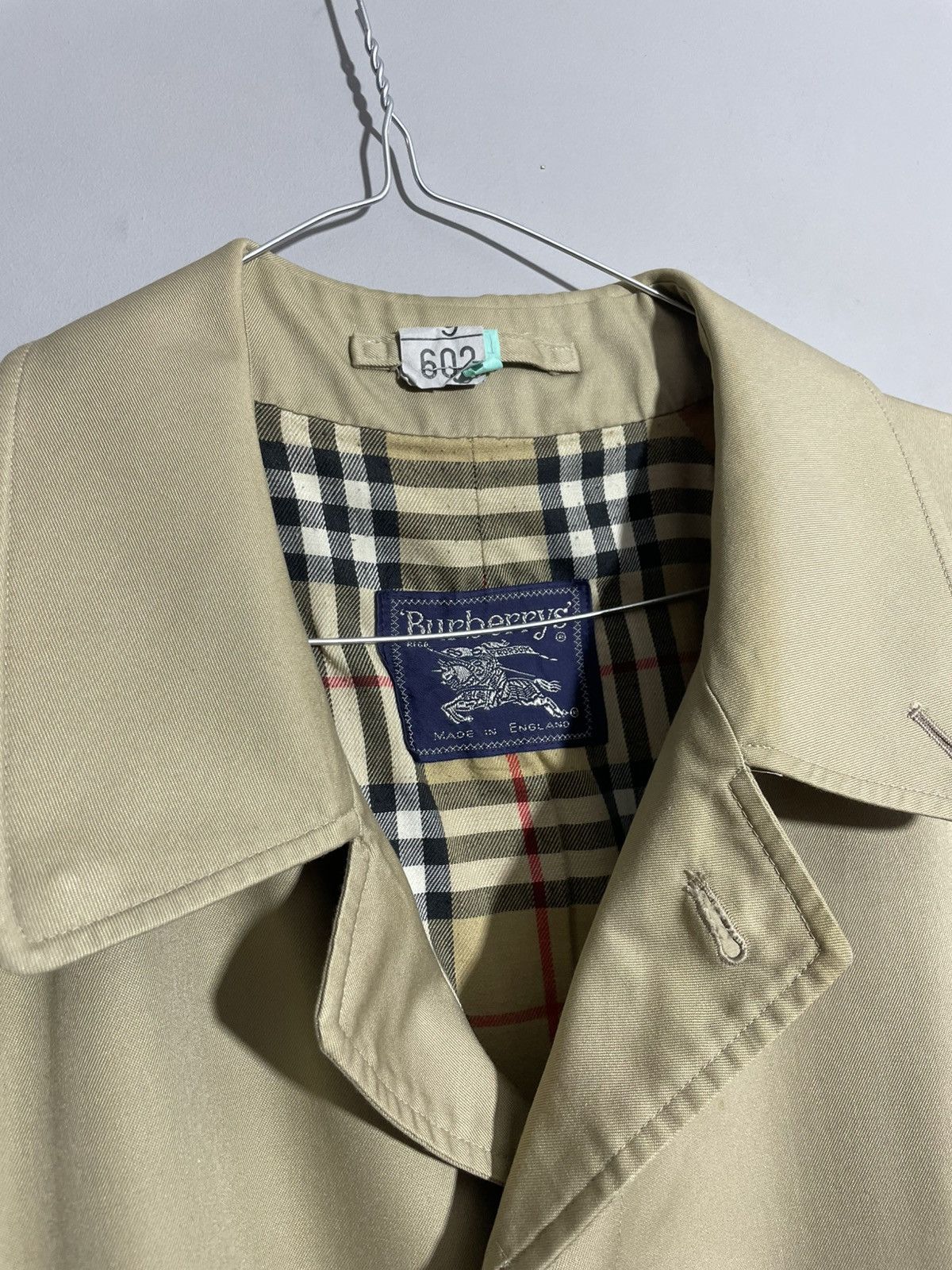 Burberry × Vintage Vintage Burberry beige trench coat men’s size 54 Size US L / EU 52-54 / 3 - 4 Thumbnail