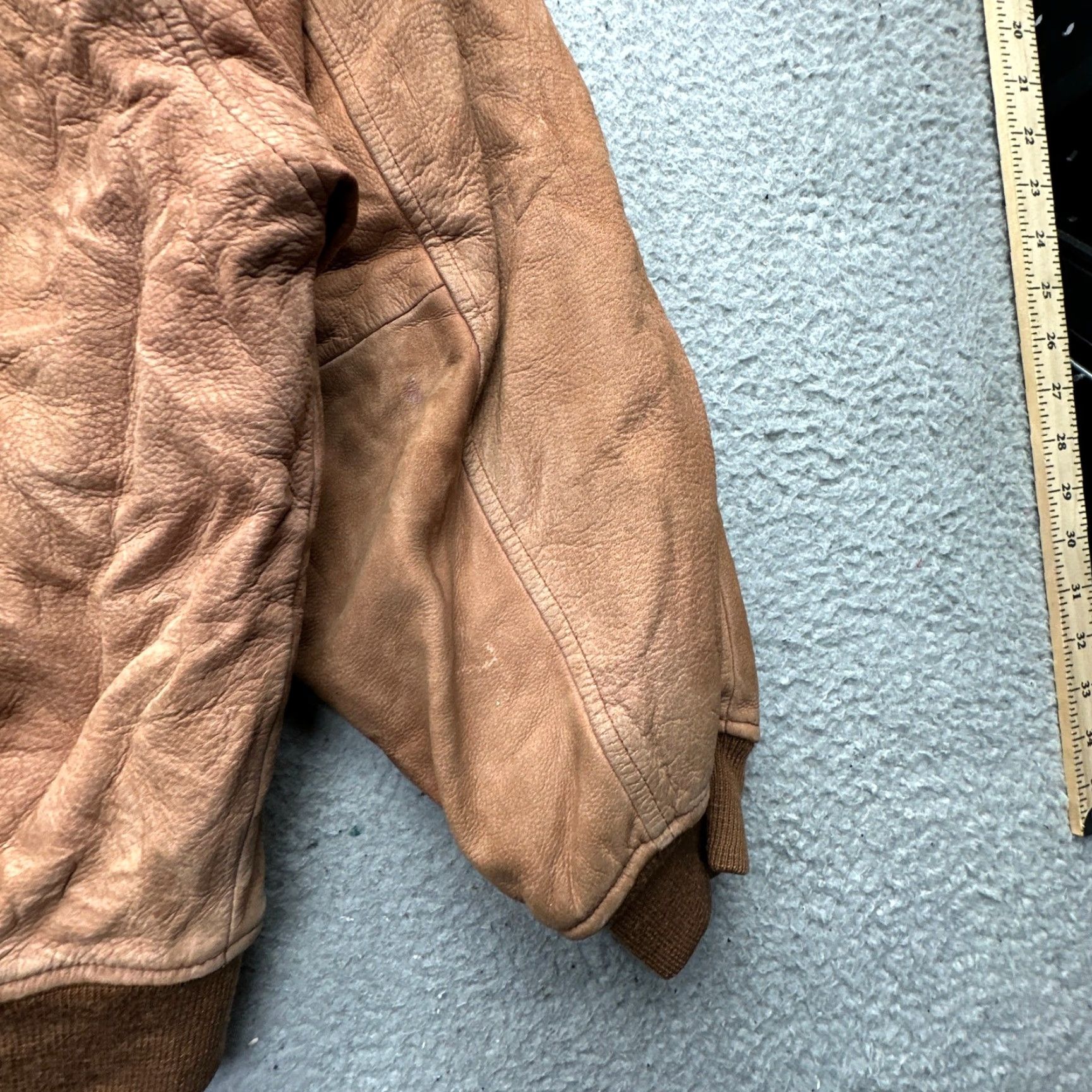 Vintage VINTAGE East Island Suede Leather Bomber Jacket Mens Large Brown Lined Bid Flight Aviator Full Zip Size US L / EU 52-54 / 3 - 7 Thumbnail