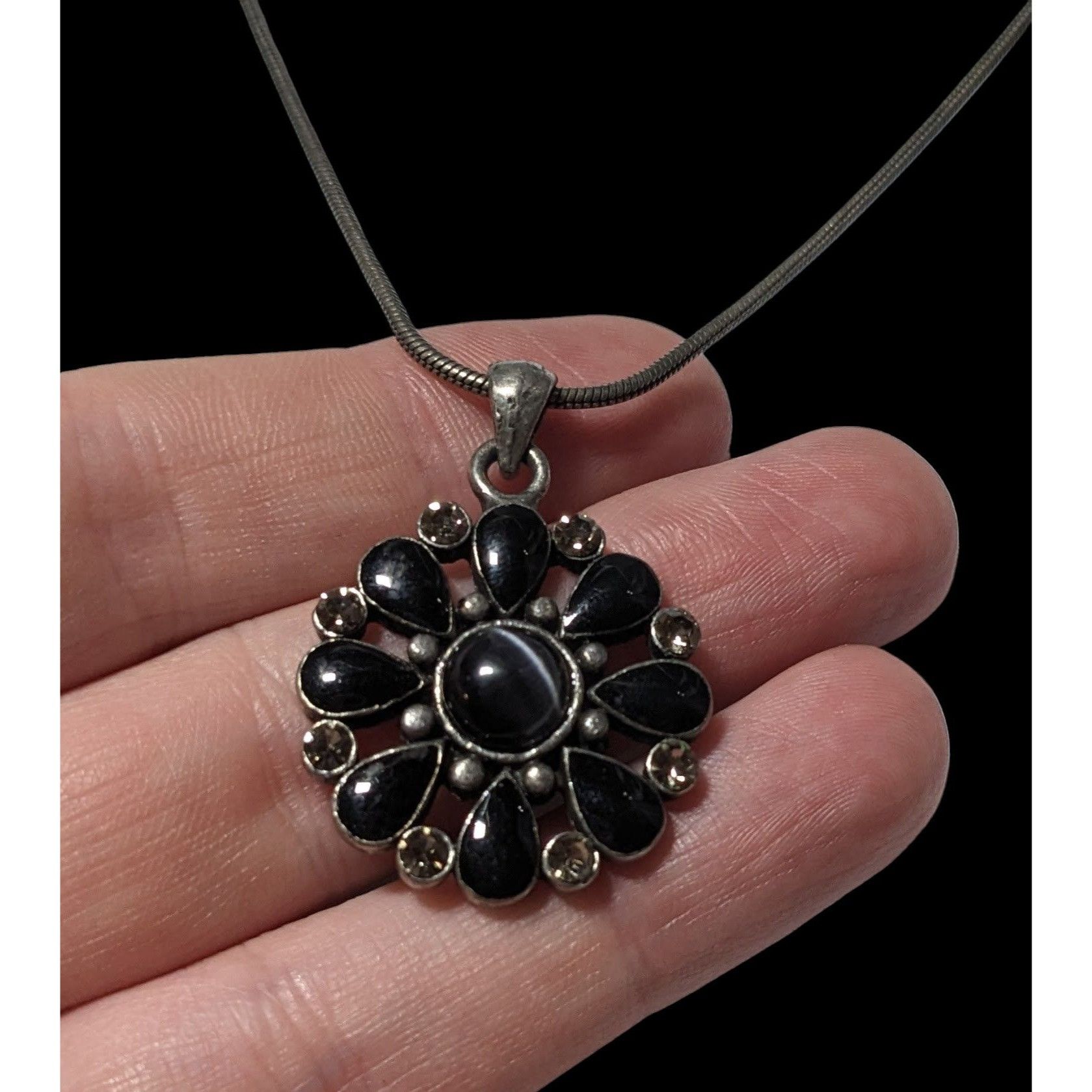 Other Gothic Floral Cateye Gem Pendant Necklace Size ONE SIZE - 4 Thumbnail
