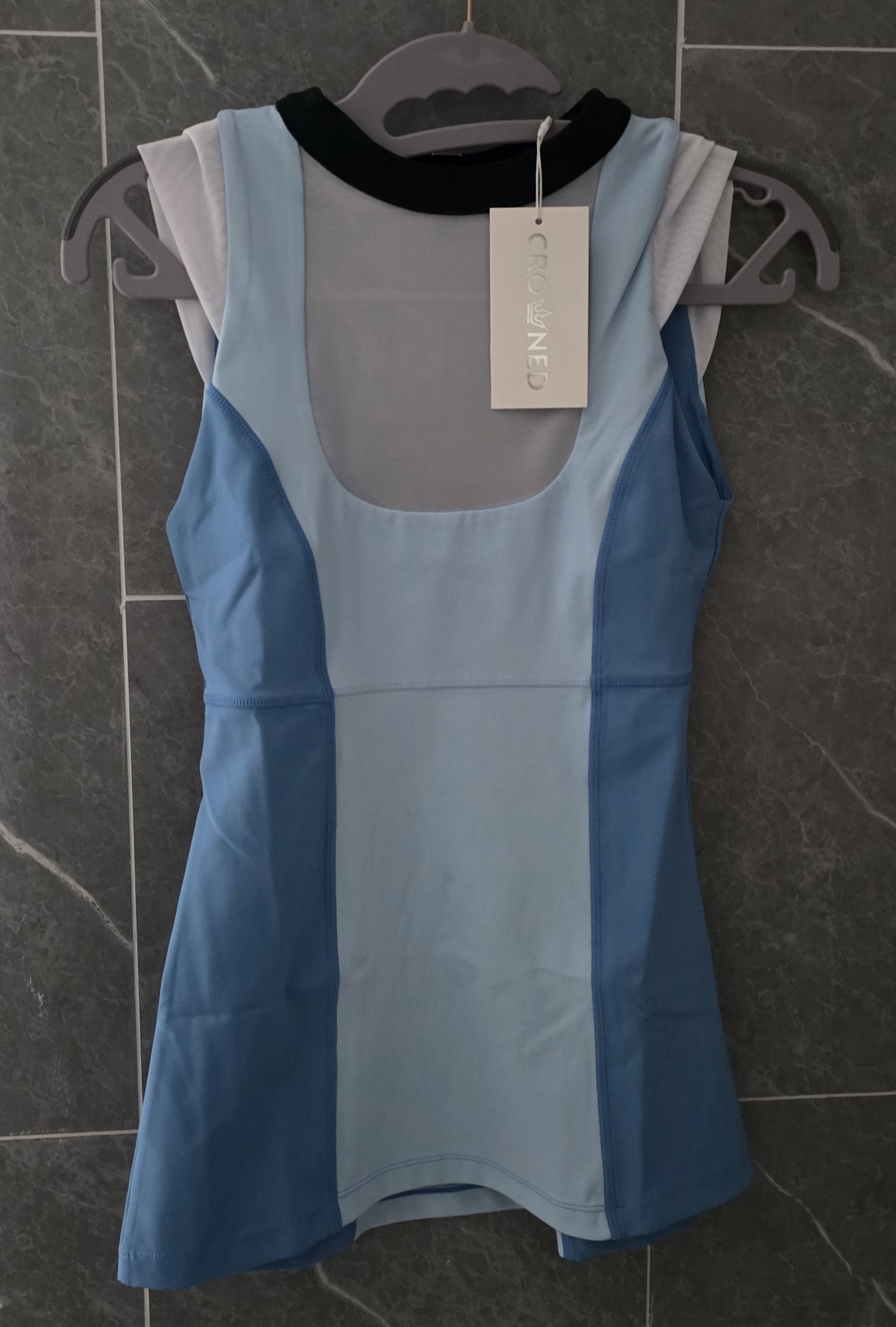 Other NWT Crowned Athletics After Midnight Princess Tank Top XS Size XS / US 0-2 / IT 36-38 - 1 Thumbnail