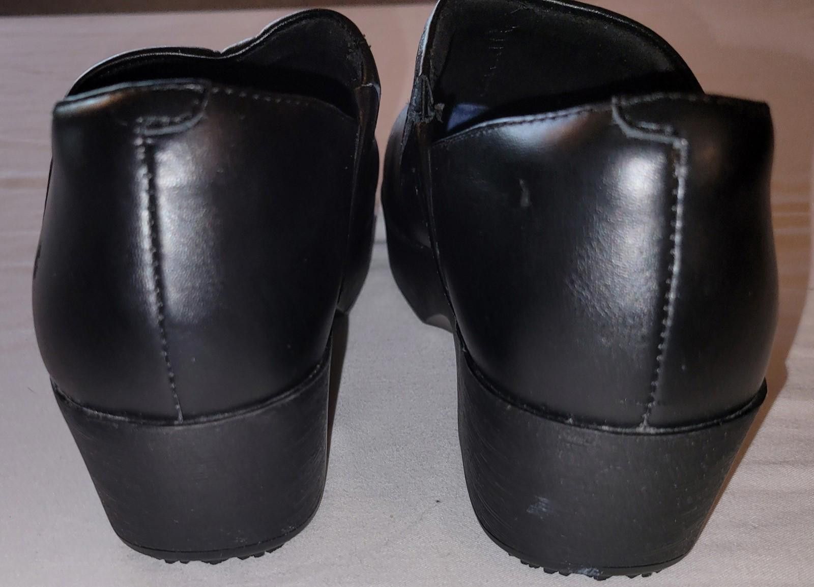 CLOSED Lila Sure Grip Clogs Womens Size 7 Black Size US 7 / IT 37 - 7 Thumbnail