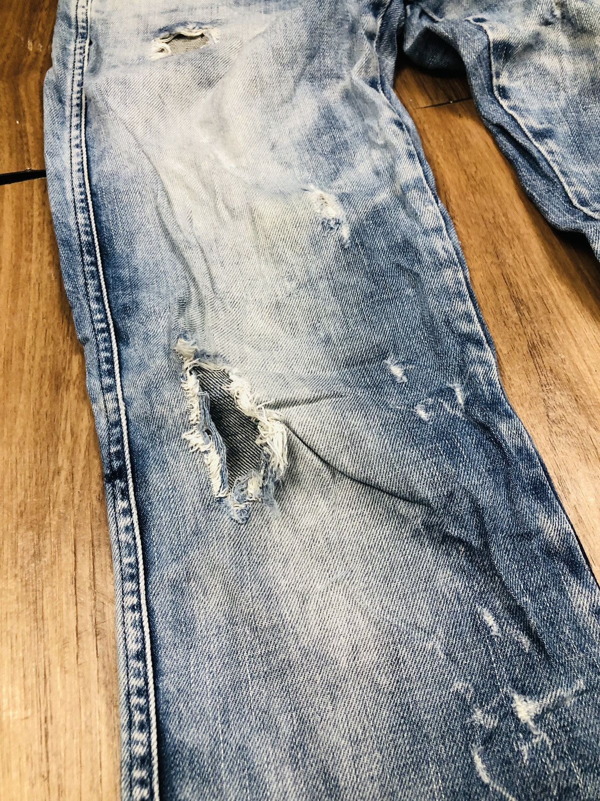 Diesel Diesel Industry Distress Jeans (35) Size US 27 - 5 Thumbnail