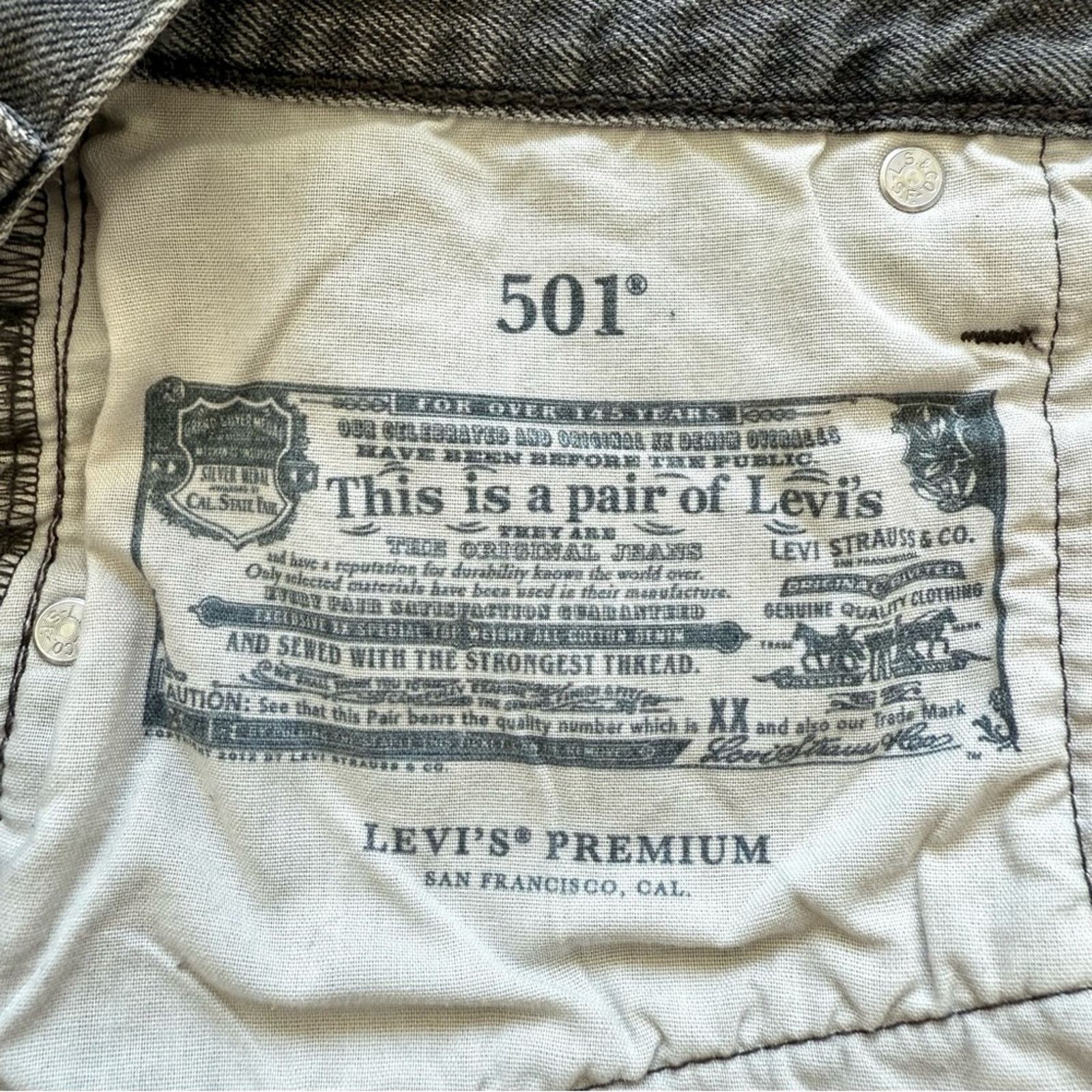 Levi's Levi’s women jeans shorts size 28 Size 28" / US 6 / IT 42 - 6 Thumbnail