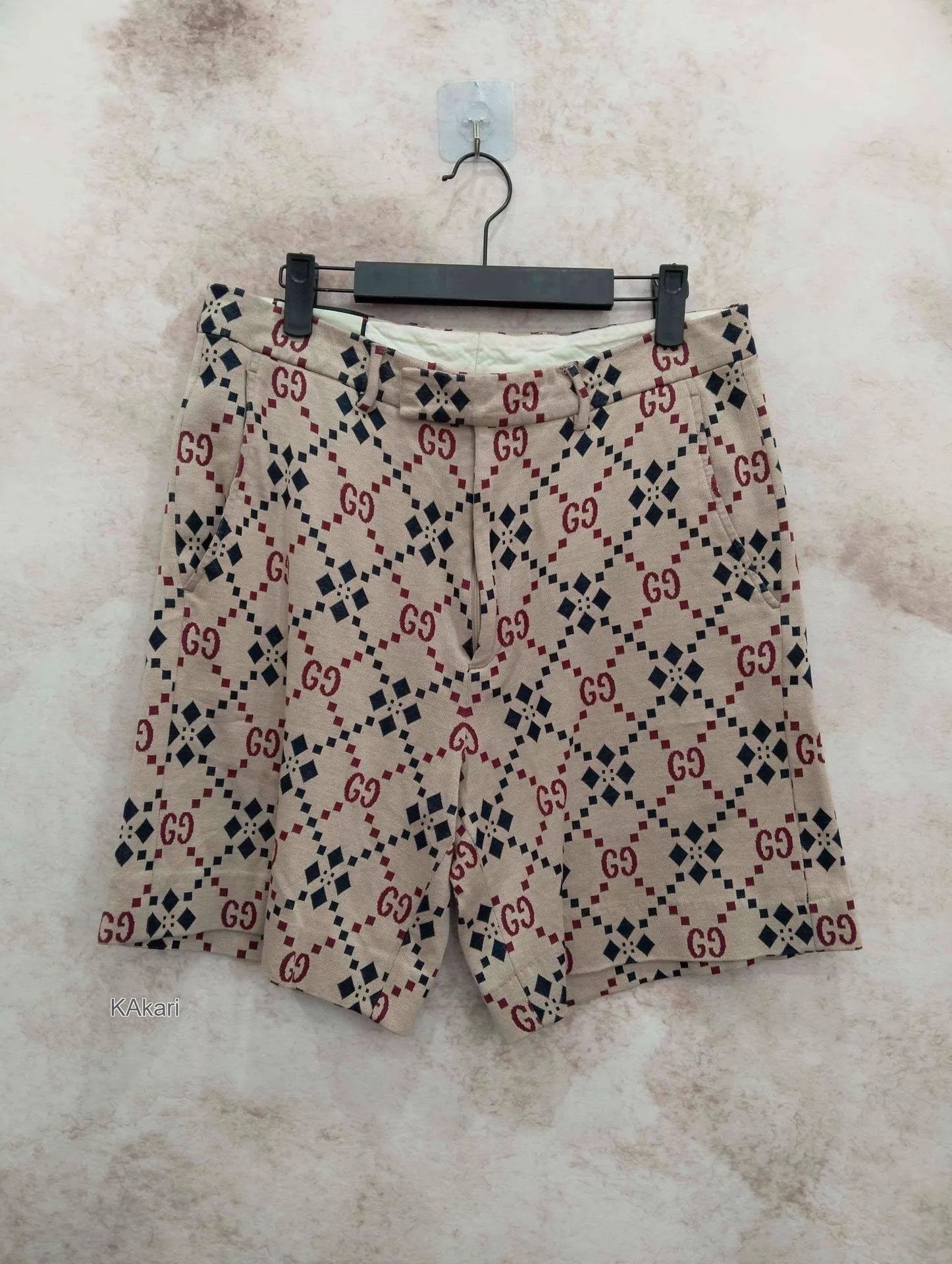 Gucci Patterned Multi-Color Casual Shorts Size US 30 / EU 46 - 1 Thumbnail
