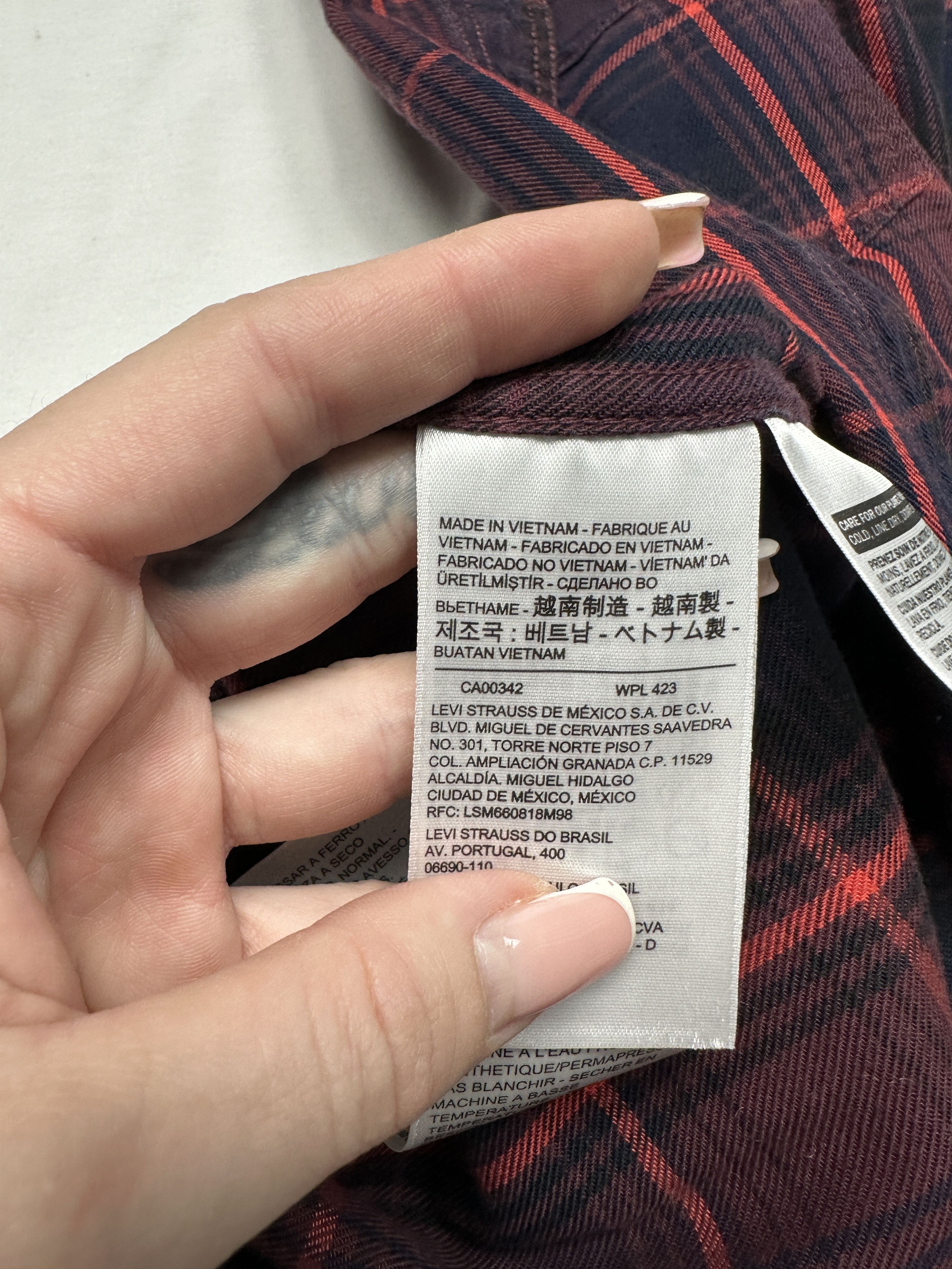 Levi's Levi's Flannel Mens Plaid Shirt Y2K Size US XL / EU 56 / 4 - 6 Thumbnail