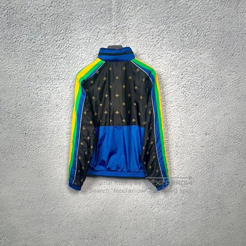 Gucci Gucci Full print little bee logo colour block zipper stand Size US M / EU 48-50 / 2 - 4 Thumbnail