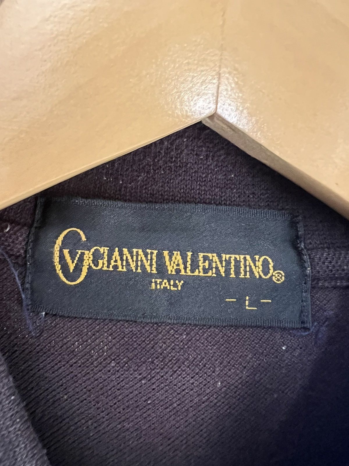 Gianni Valentino 🔥Vintage Sun Faded Gianni Valentino Polo Tee Size US M / EU 48-50 / 2 - 11 Thumbnail