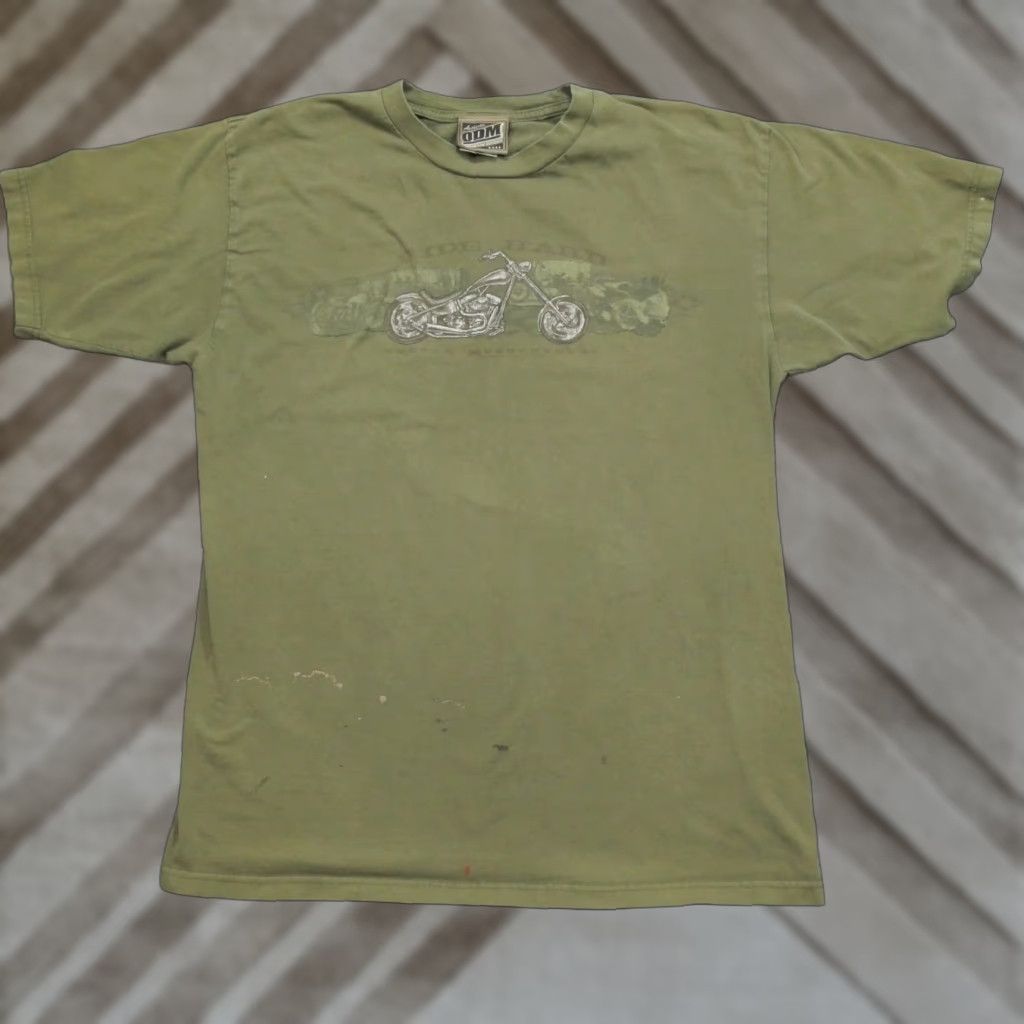 Vintage VINTAGE ODM T Shirt Adult Large Green Motorcycle Distressed Y2K Mens Shirts Crew Neck Short Sleeve Cotton Vintage Size US L / EU 52-54 / 3 - 1 Thumbnail