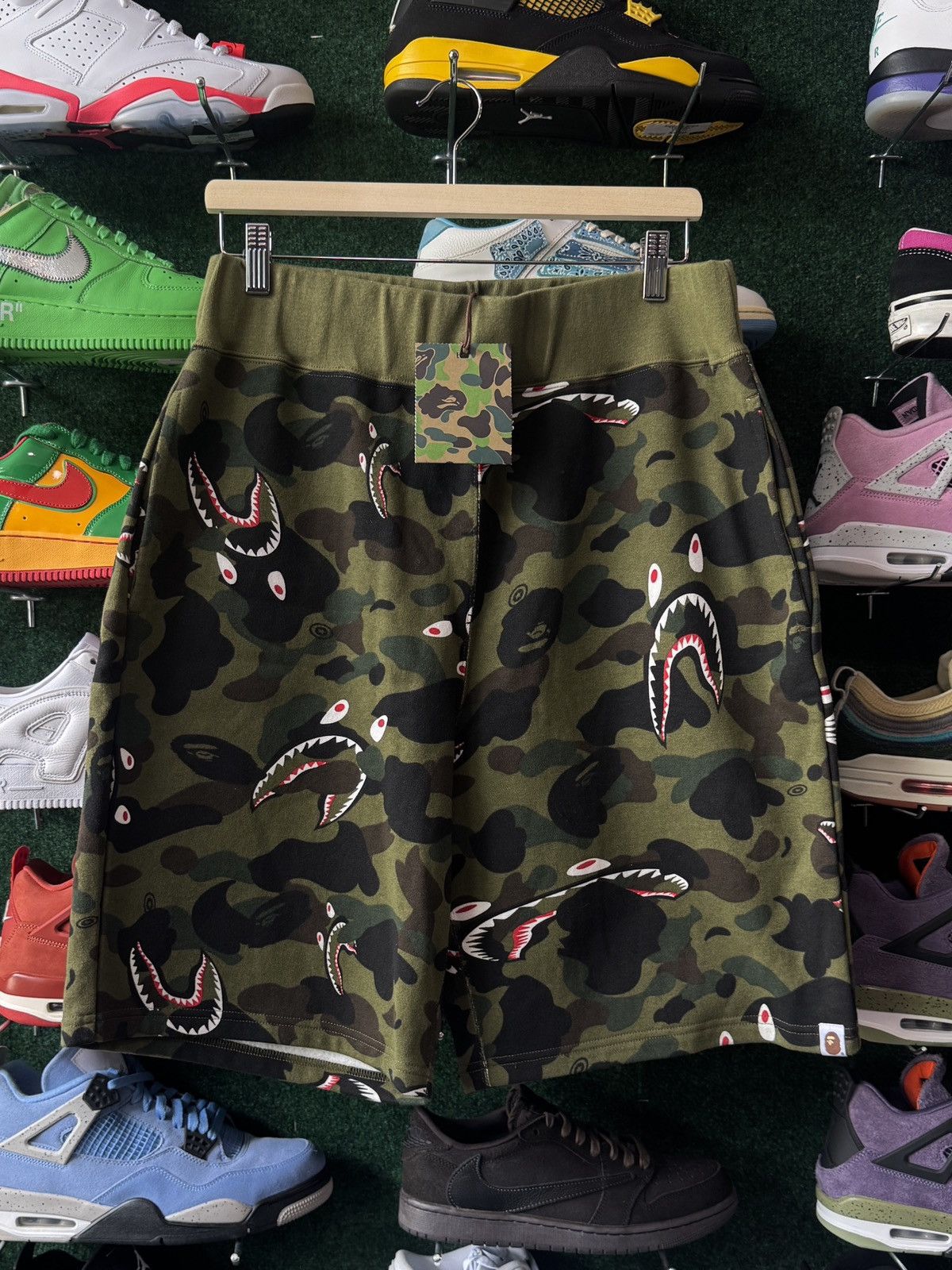 Bape Bape Shark 1st Camo Green Size US 32 / EU 48 - 1 Thumbnail