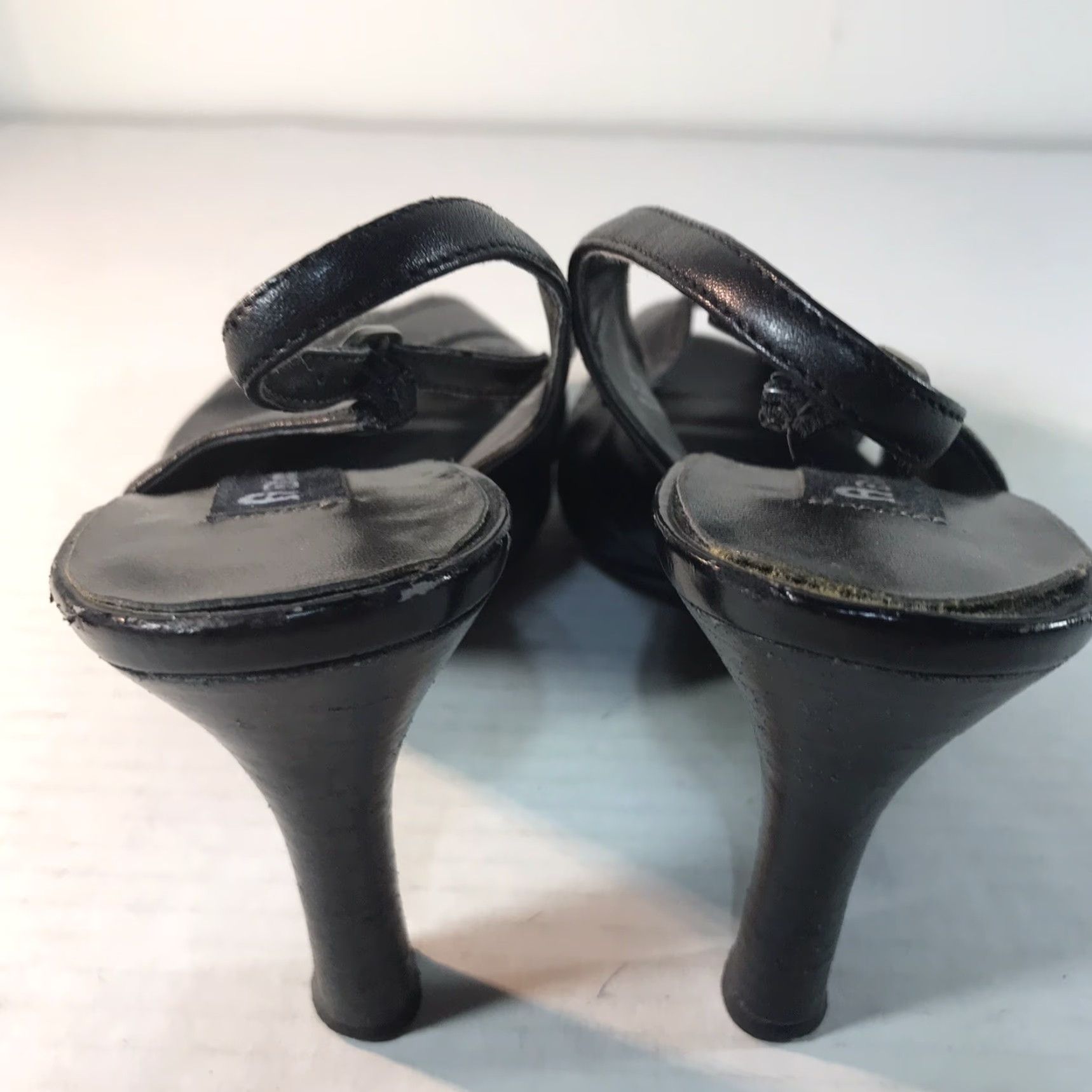 Aigner VINTAGE Etienne Aigner Women's Slingback Heels Size 8.5W Black Leather Peep Toe 3.5in Classic Going Out Size US 8.5 / IT 38.5 - 4 Thumbnail