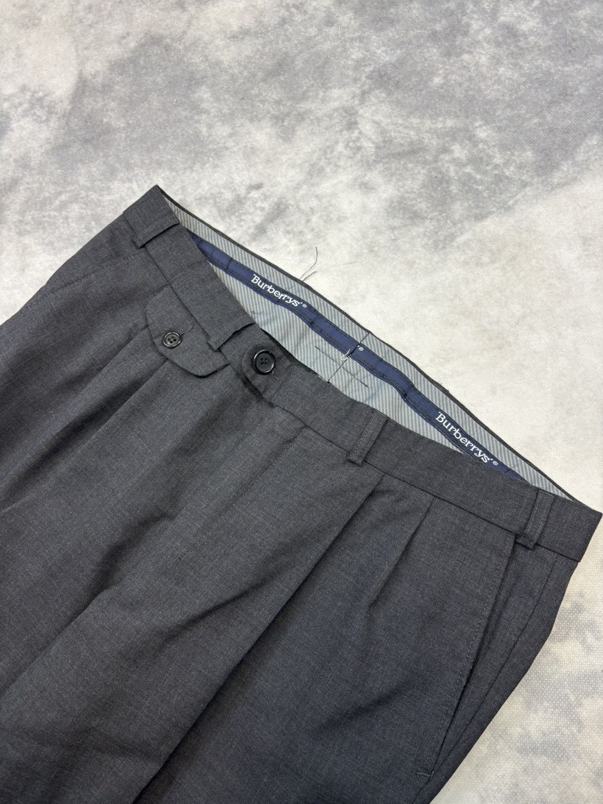 Other Vintage Burberry Wide Formal Suit Pants Pocket Old Money Size US 34 / EU 50 - 2 Thumbnail