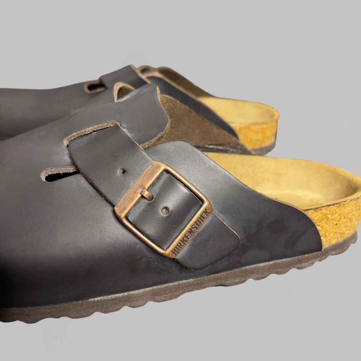 Birkenstock BIRKENSTOCK BROWN LEATHER BOSTON SLIDES SIZE 40-41 Size US 8 / EU 41 - 4 Thumbnail
