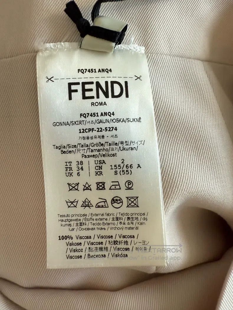Fendi Fendi Solid Color Collar Short Cropped Jacket Size XS / US 0-2 / IT 36-38 - 4 Thumbnail