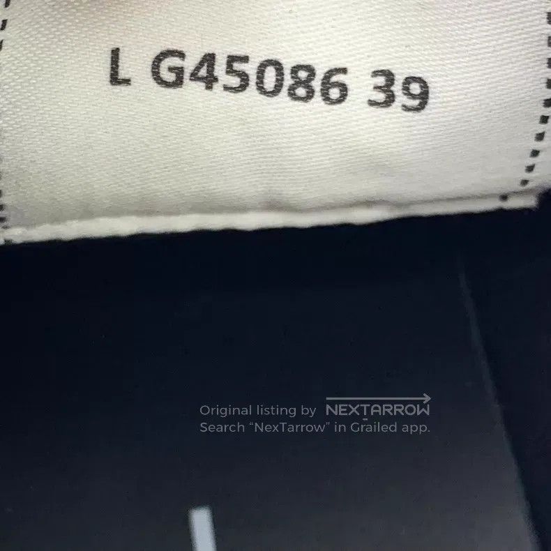 Chanel Chanel Colour-matched logo suede casual shoes sneakers Size US 8.5 / IT 38.5 - 6 Thumbnail