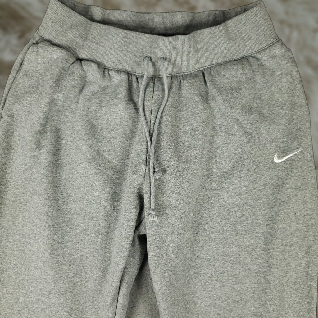 Nike Nike Pants Women L Gray Lace Tie Jogger - Activewear, Casual, Travel - Regular Fit, Tapered, Cotton Blend, Polyester, Fleece - 90s? (Oops) Size 36" / US 14 / IT 50 - 1 Thumbnail