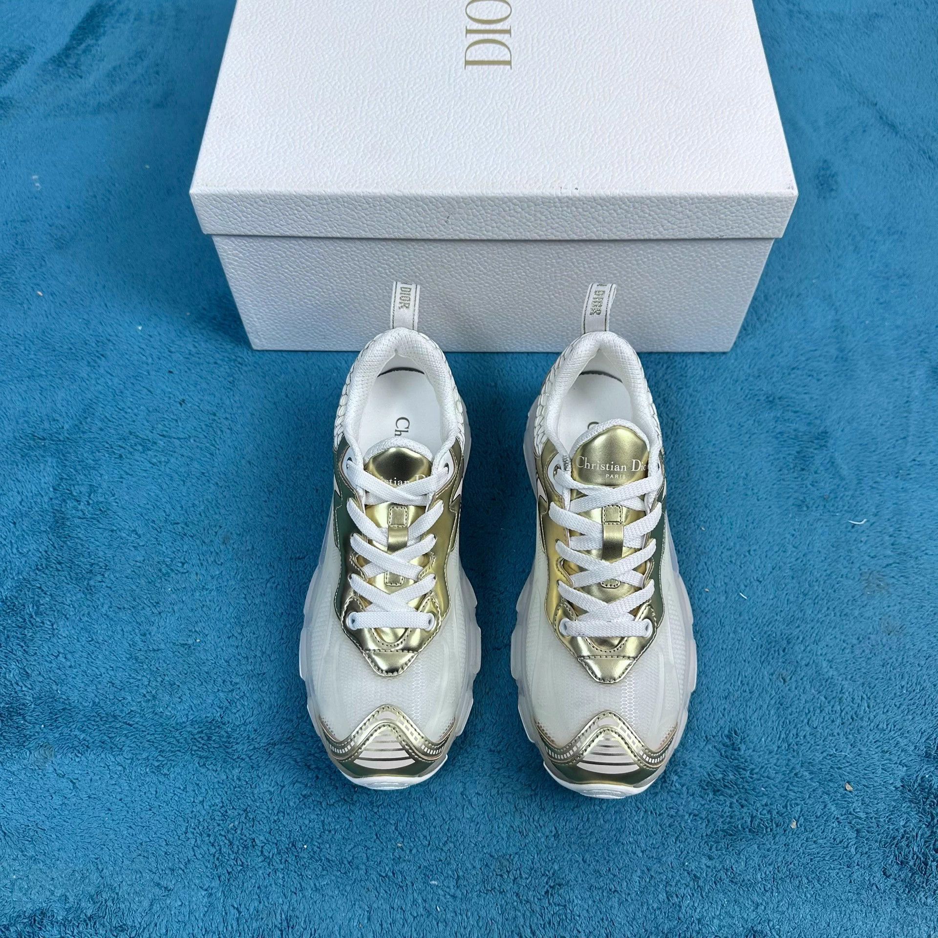 Dior Dior Vibe Oblique Sneaker White Gold 35.5 New Size US 4.5 / IT 34.5 - 1 Thumbnail