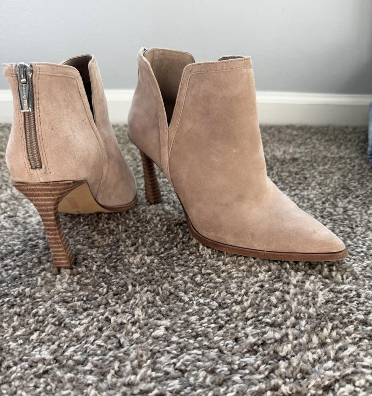Vince Camuto New Vince Camuto Booties Women’s 7.5 Size US 7.5 / IT 37.5 - 2 Thumbnail