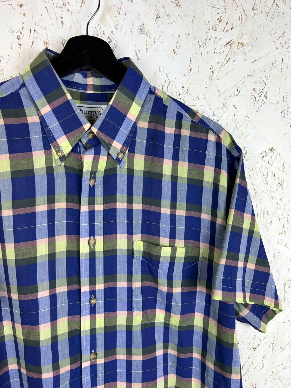 Burberry 80s 90s Burberry’s Short Sleeve Plaid Checkered Shirt L Size US L / EU 52-54 / 3 - 2 Thumbnail