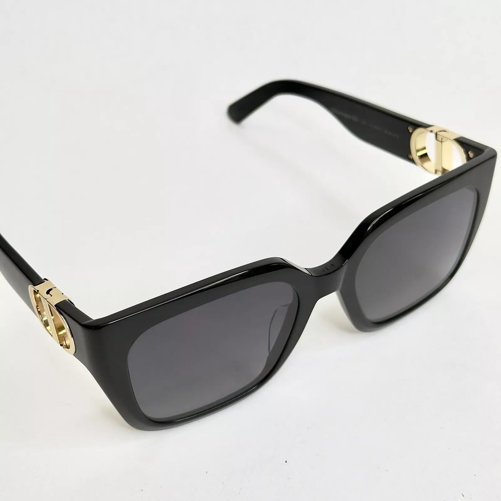 Christian Dior Monsieur CHRISTIAN DIOR MONTAIGNE 30Montaigne S8U Sunglass CD40127U Size ONE SIZE - 7 Thumbnail
