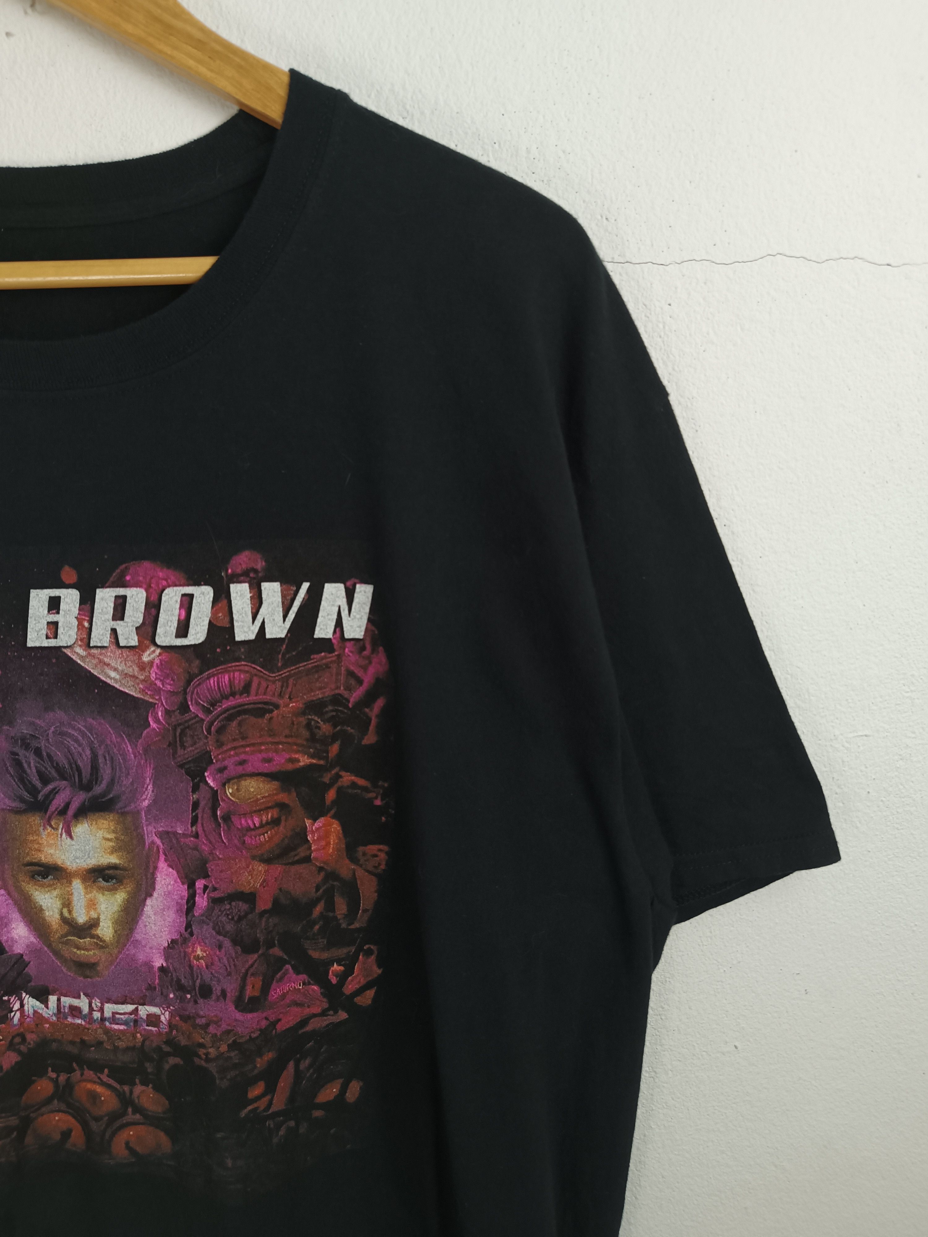 Rap Tees VINTAGE CHRIS BROWN INDIGO TOUR 2019 rihanna usher drake Size US XL / EU 56 / 4 - 6 Thumbnail