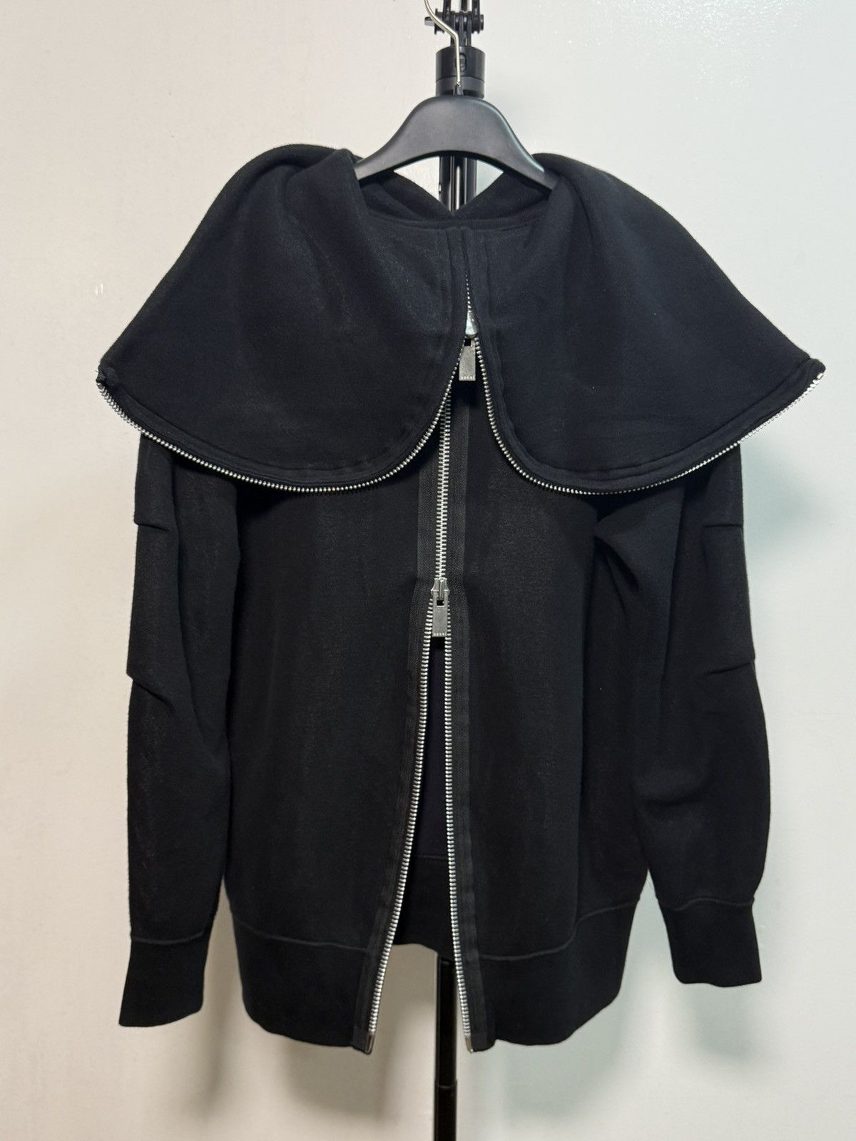 Sacai Sacai black zip hoodie Size US S / EU 44-46 / 1 - 1 Thumbnail