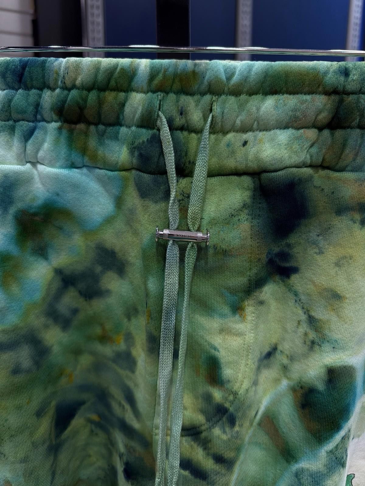 Amiri AMIRI TIE DYE MA SWEATSHORTS S22MJL025 SIZE (M) New Green Size US 32 / EU 48 - 8 Thumbnail