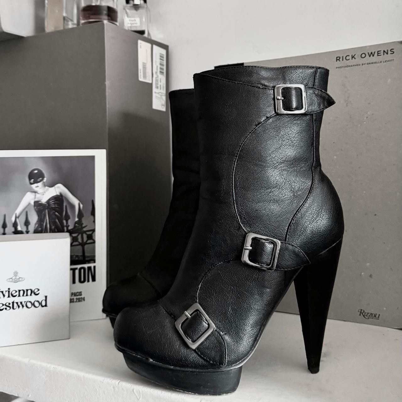 Vintage Archive boots with many belts and asymmetric heels Size US 9 / IT 39 - 4 Thumbnail