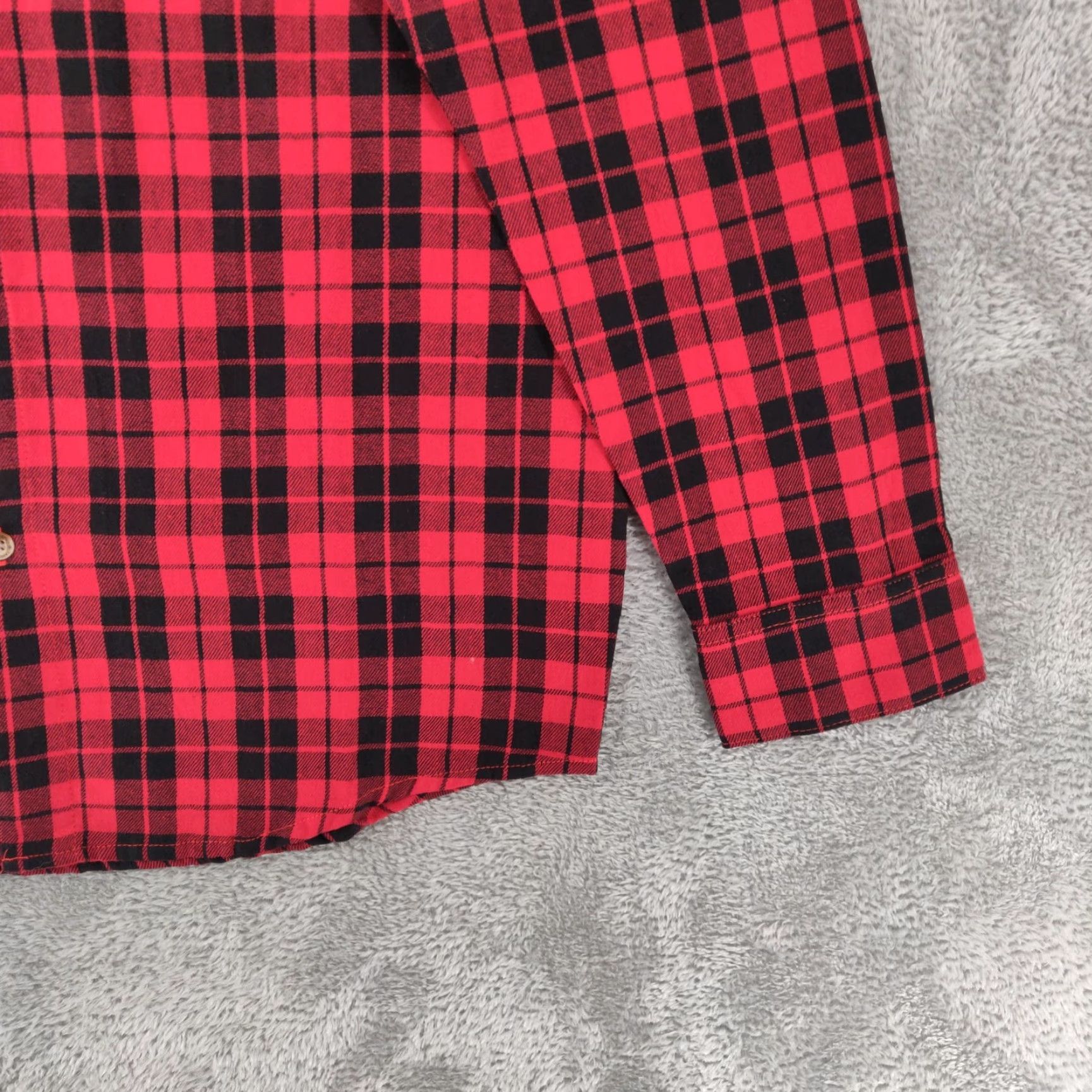 Vintage Cakeworthy Shirt Looney Tunes Mens Small Plaid Long Sleeve Flannel Bugs Bunny Size US S / EU 44-46 / 1 - 5 Thumbnail