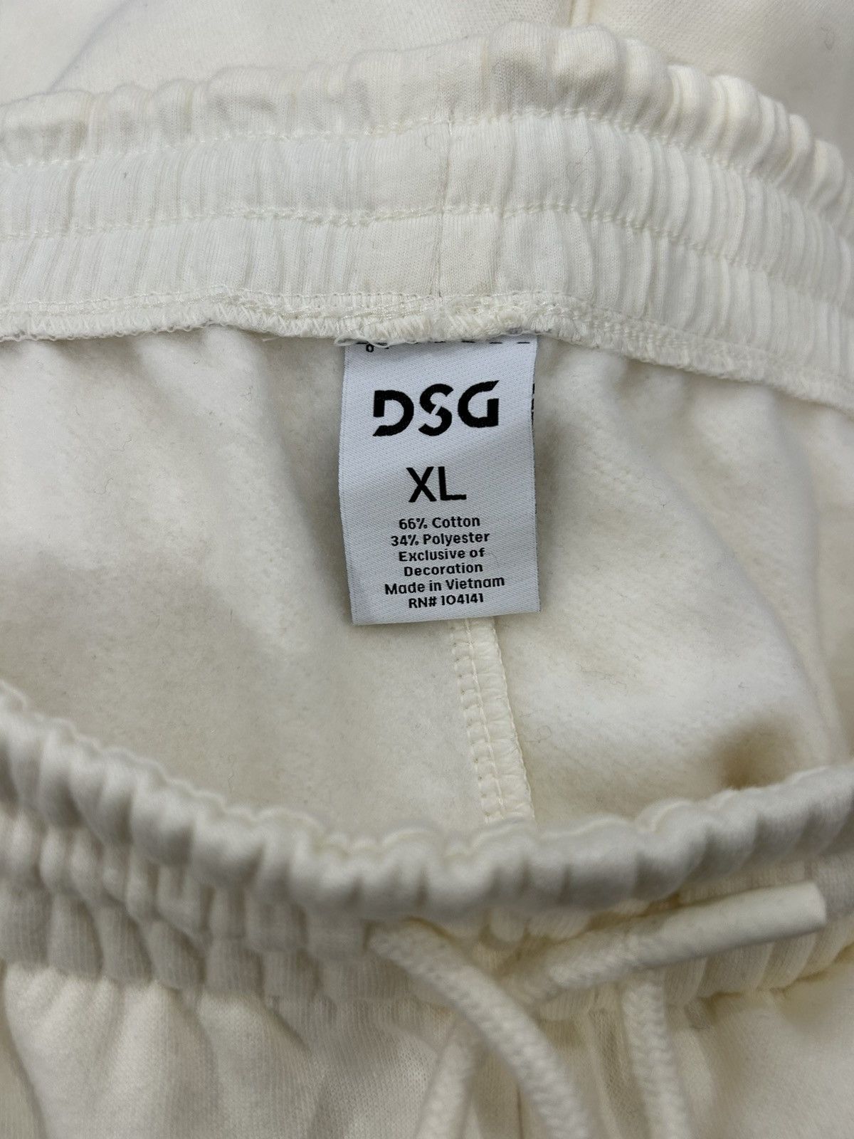 Other Cream sweat shorts Size US 34 / EU 50 - 3 Thumbnail