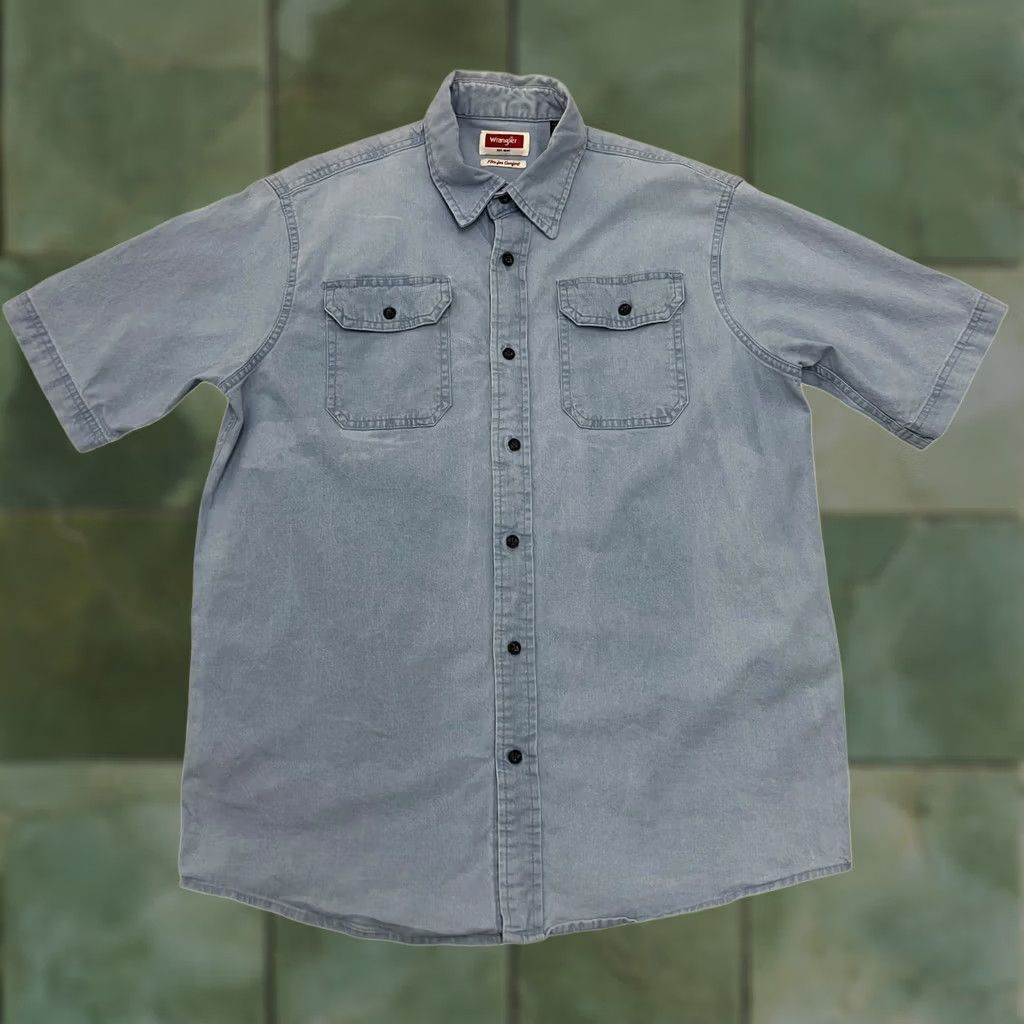 Wrangler Wrangler Denim Shirt Mens M Blue Short Sleeve Stretch Cotton Button Up Size US M / EU 48-50 / 2 - 1 Thumbnail