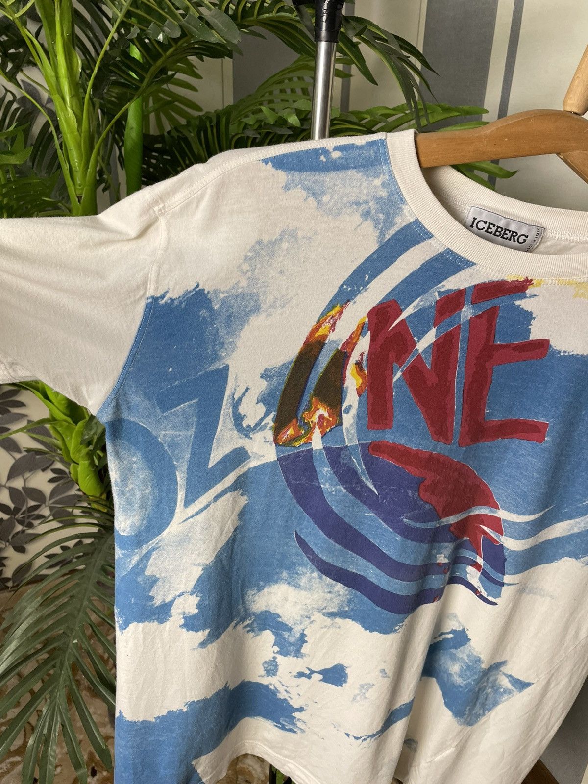Iceberg Vintage ICEBERG Ozone Abstract T-Shirt Size US M / EU 48-50 / 2 - 3 Thumbnail
