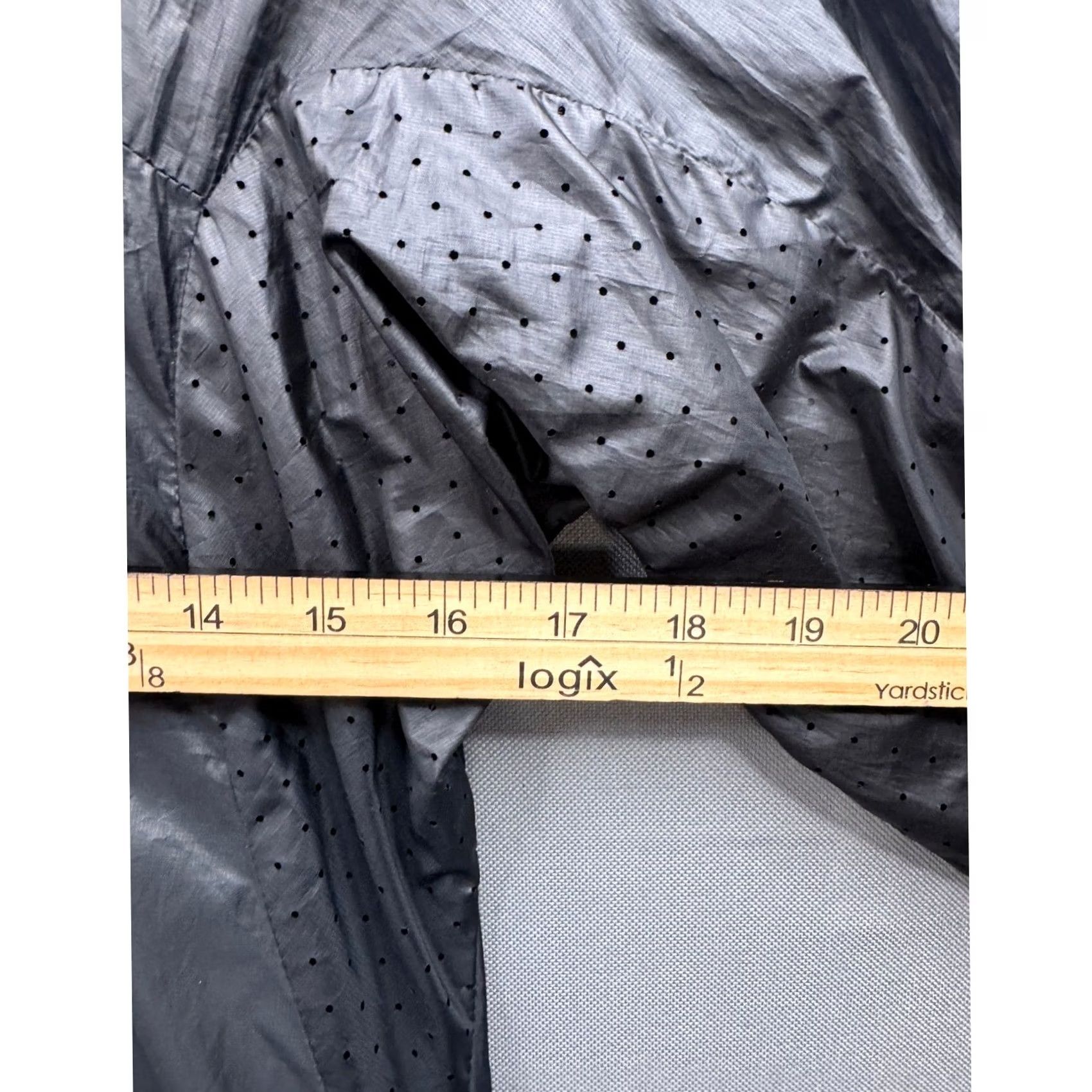 Merrell Merrell Windbreaker Jacket Mens Black Perforated Hooded Full Zip XS Size US XS / EU 42 / 0 - 4 Thumbnail