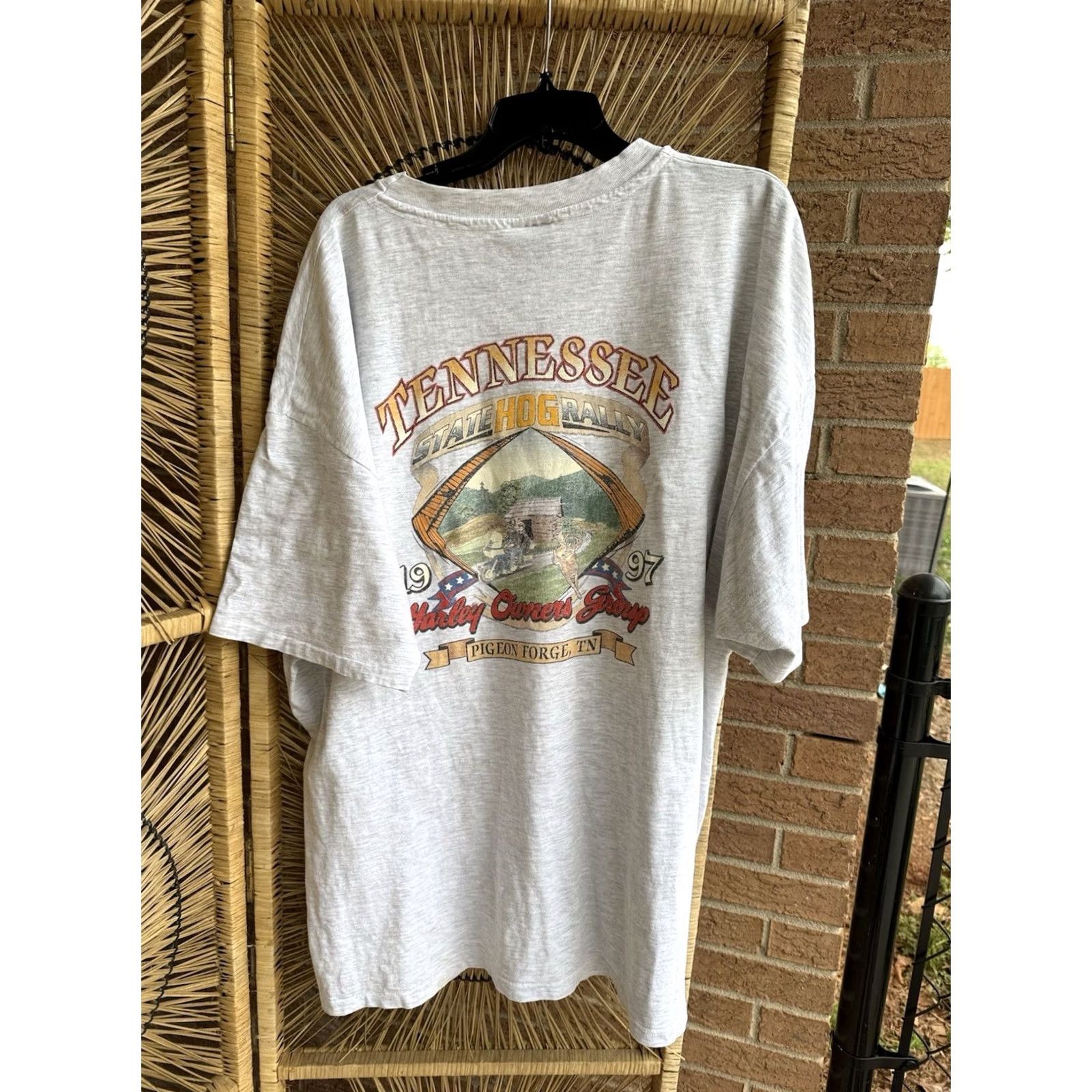 Harley Davidson VINTAGE Harley Davidson Tee 90s Tennessee Hog Rally T-Shirt 3XL Gray USA Made Mens Size US XXL / EU 58 / 5 - 2 Thumbnail
